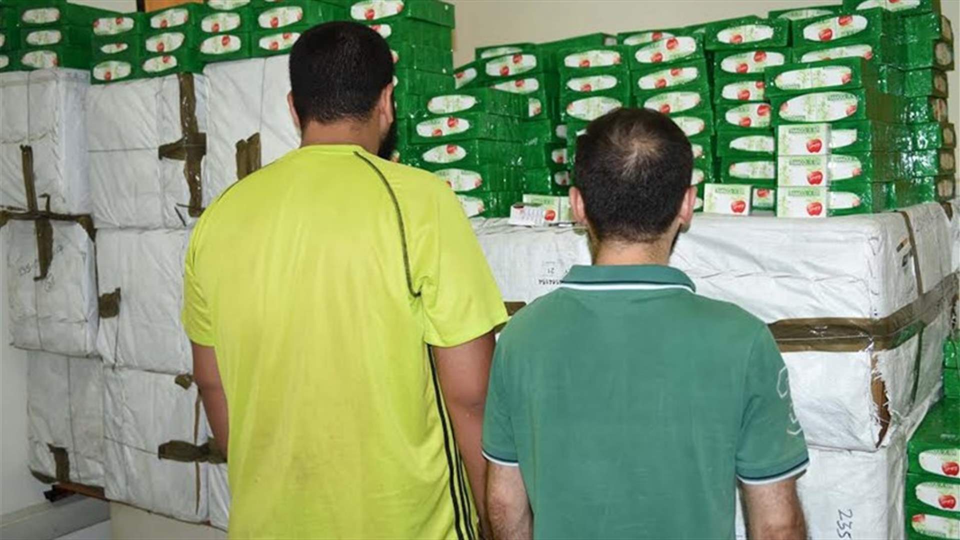 بالصورة: احباط عملية تهريب مليون وخمسين ألف حبة "tramadol".... وتوقيف شخصين 