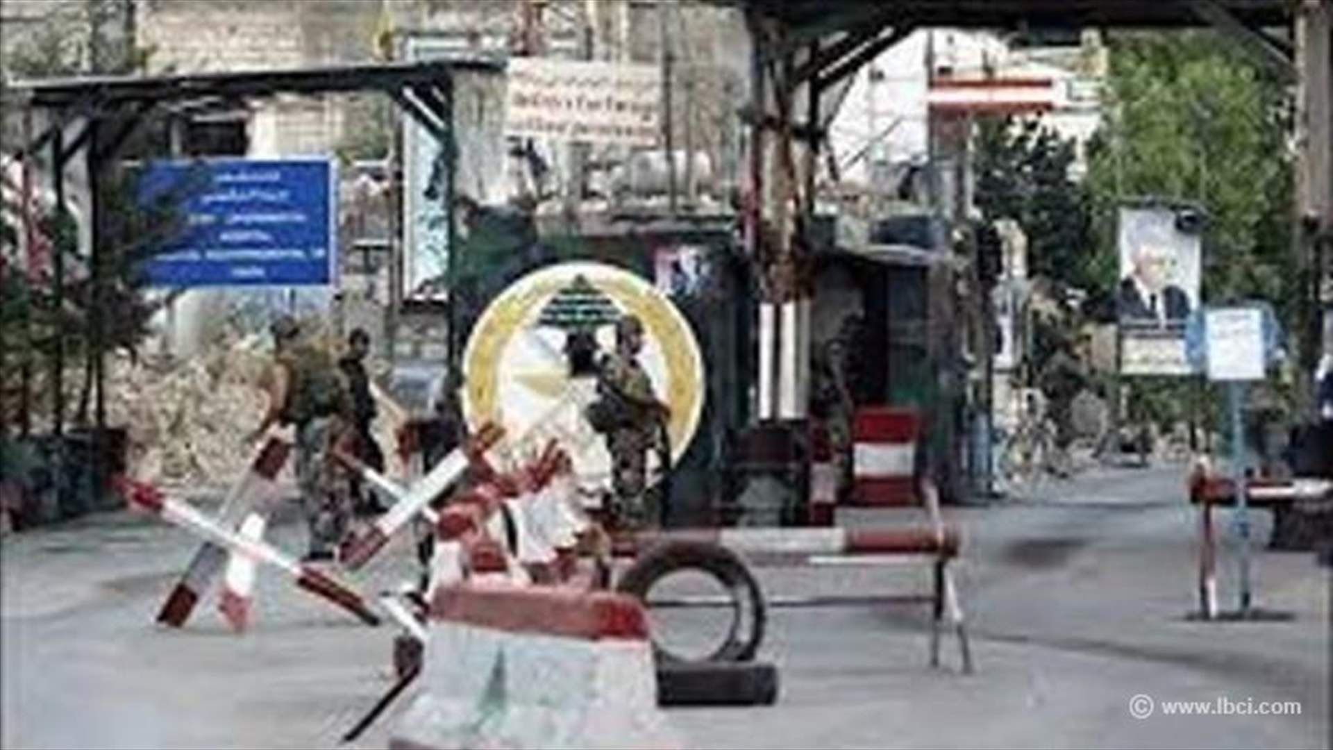 تسليم فلسطيني الى استخبارات الجيش في الجنوب