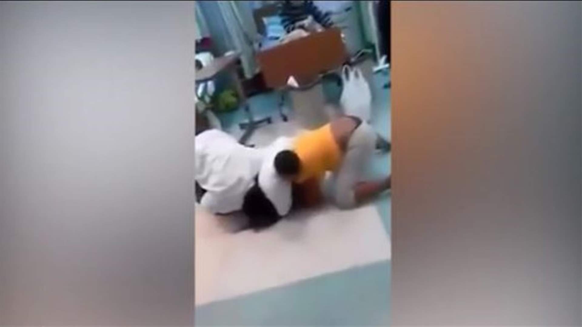 بالفيديو: تفاجأت بعشيقة زوجها داخل المستشفى... فماذا فعلت؟