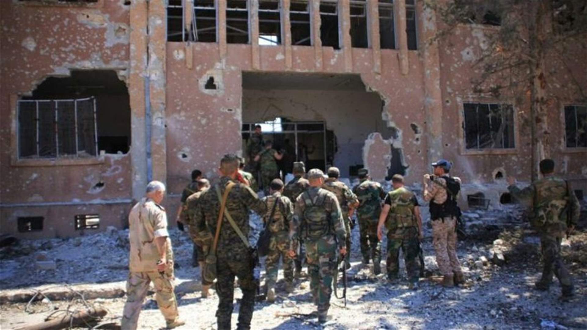 Suspected Aleppo chlorine attack chokes dozens - rescue workers, monitors