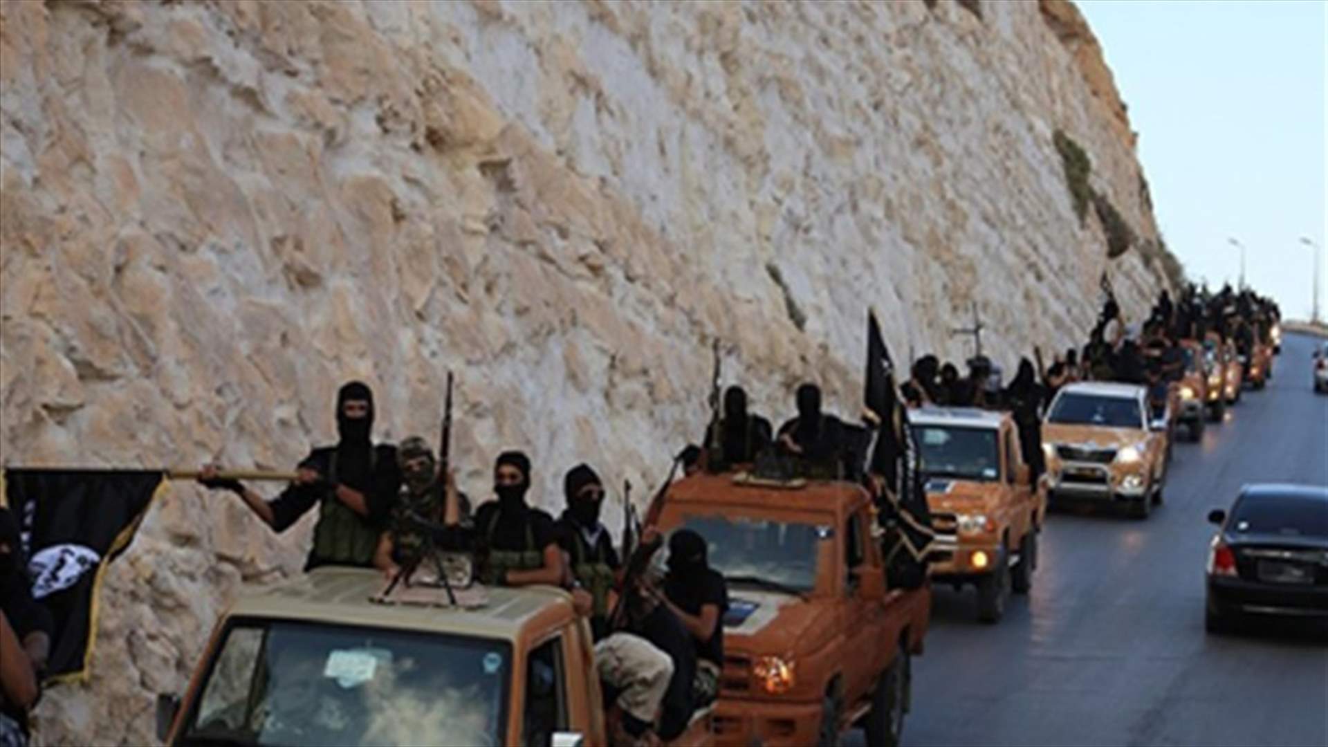 الف تونسي انضموا الى تنظيم الدولة الاسلامية في ليبيا