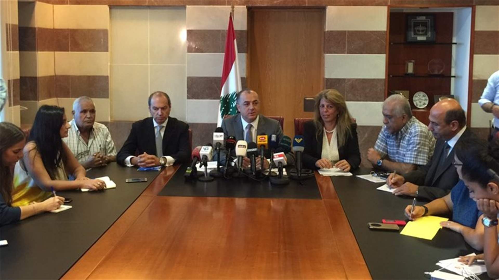 REPORT: Minister Bou Saab says no reduction, only amendments 