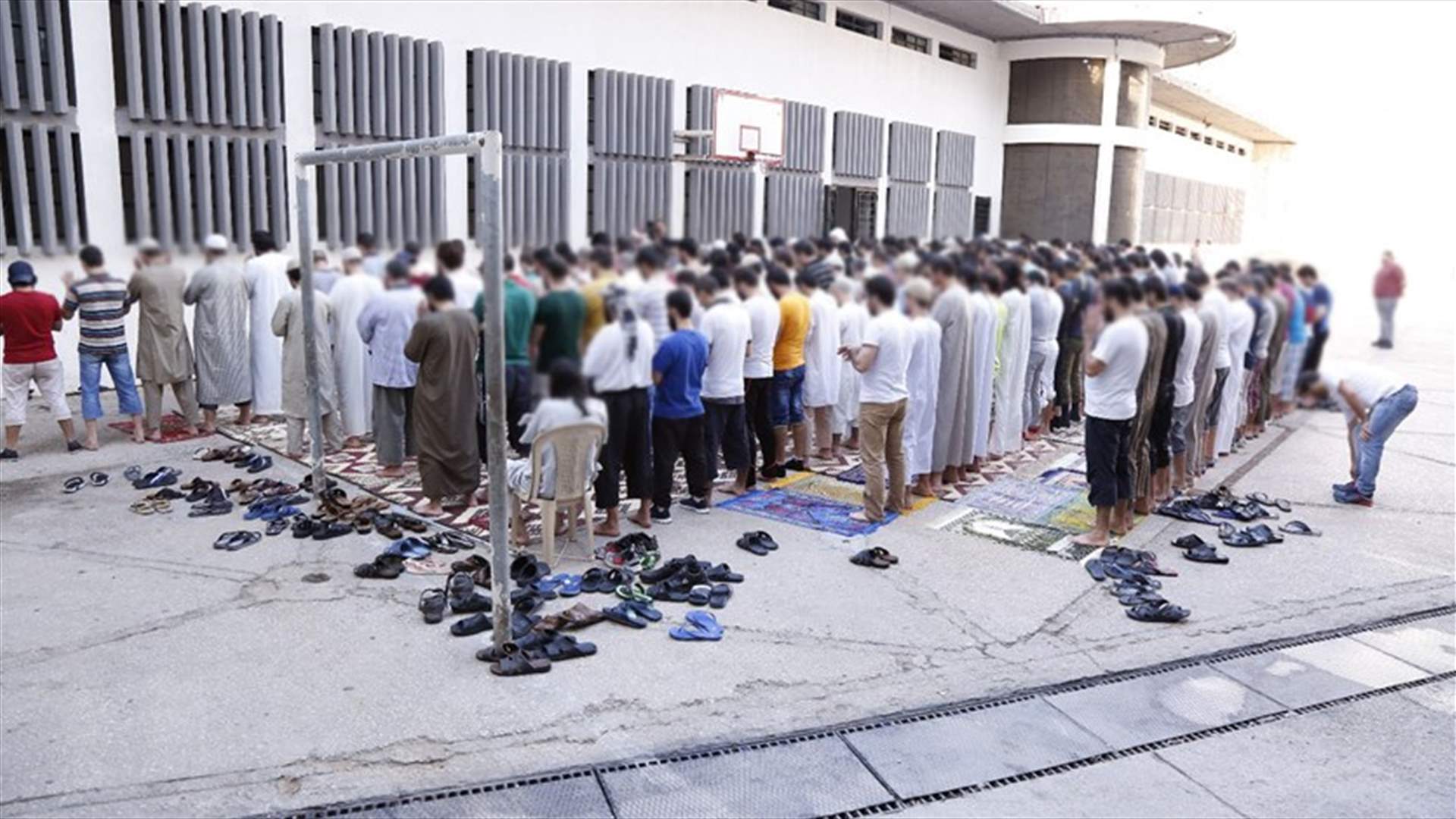 سجناء رومية احتفلوا بعيد الأضحى