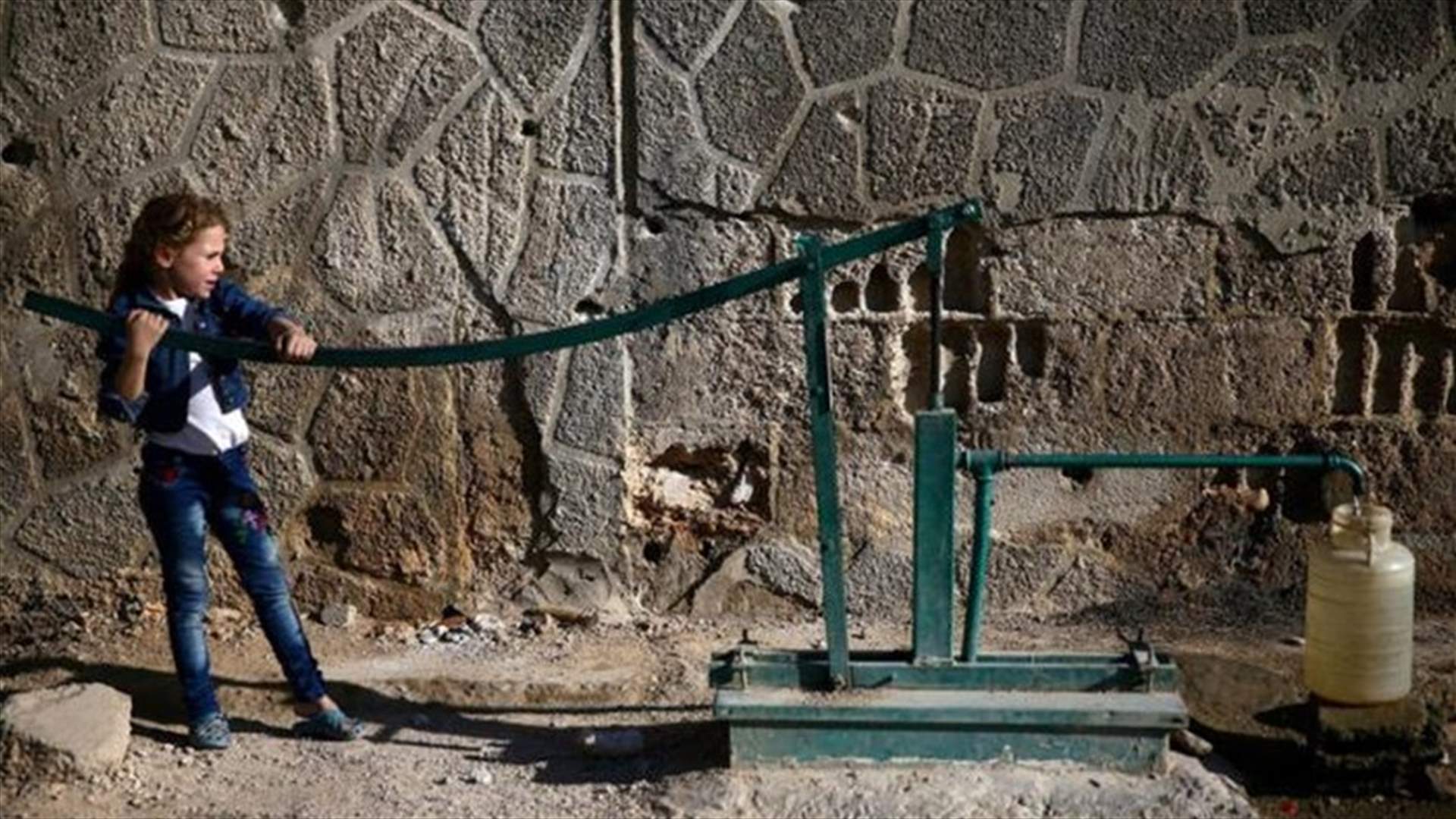 Syria truce largely holds, aid preparations underway