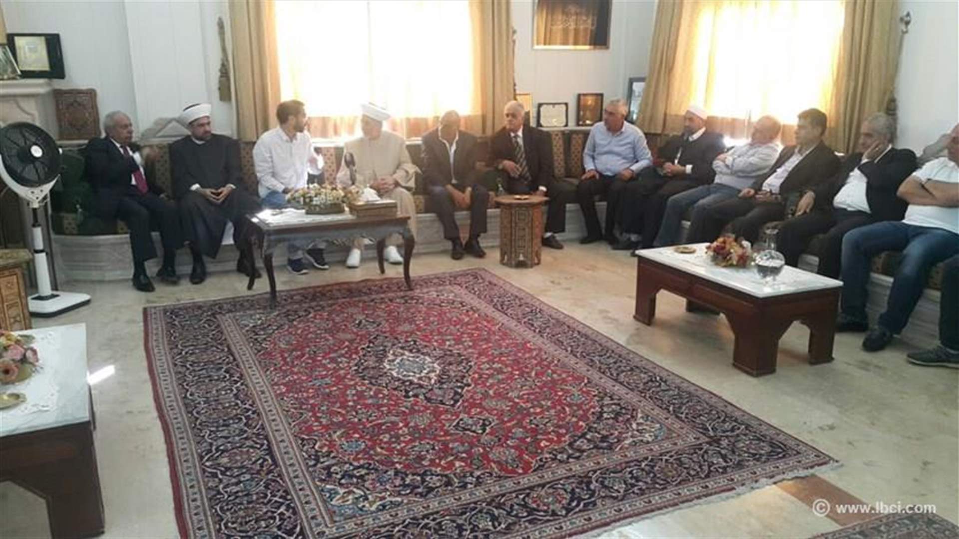 أهالي عين دارة وقب الياس بعد لقائهم مفتي زحلة والبقاع: لا لمعمل بيار فتوش