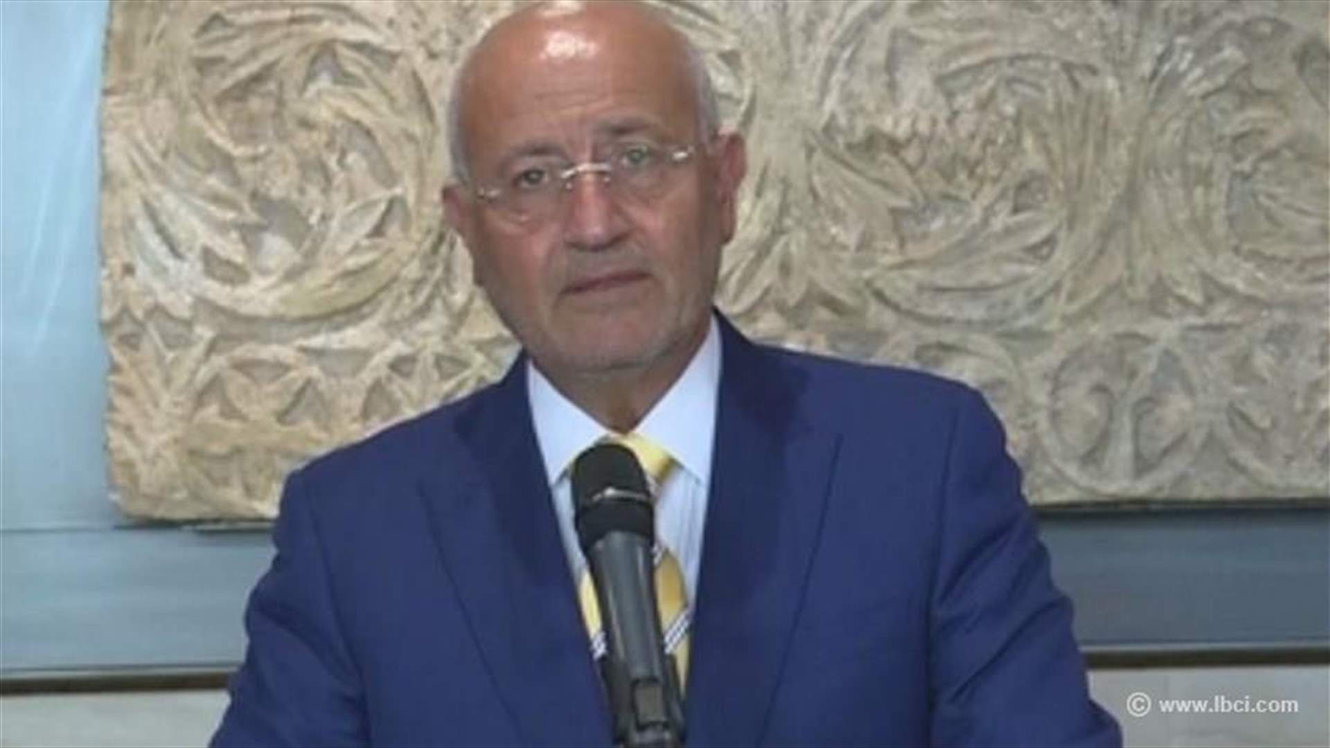 العريضي من عين التينة: هل التعطيل بكل مؤسسات الدولة هو مظهر مطمئن؟