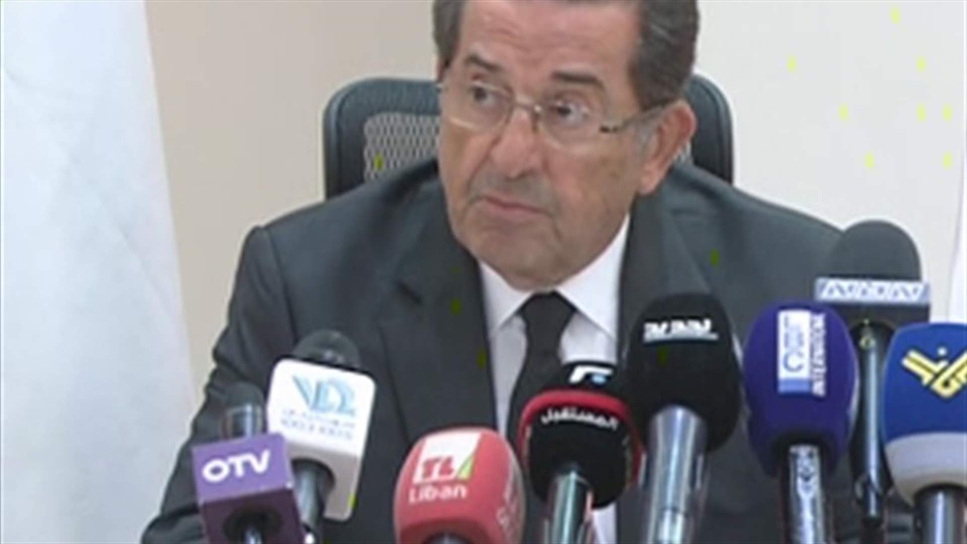 Harb says will continue to assume responsibilities in government