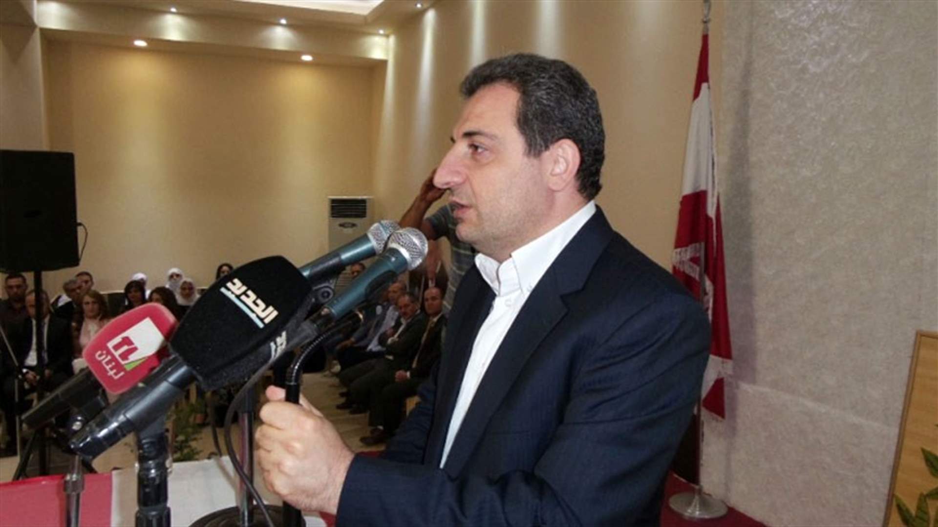 أبو فاعور: انتخاب الرئيس لا يتم في التظاهرات