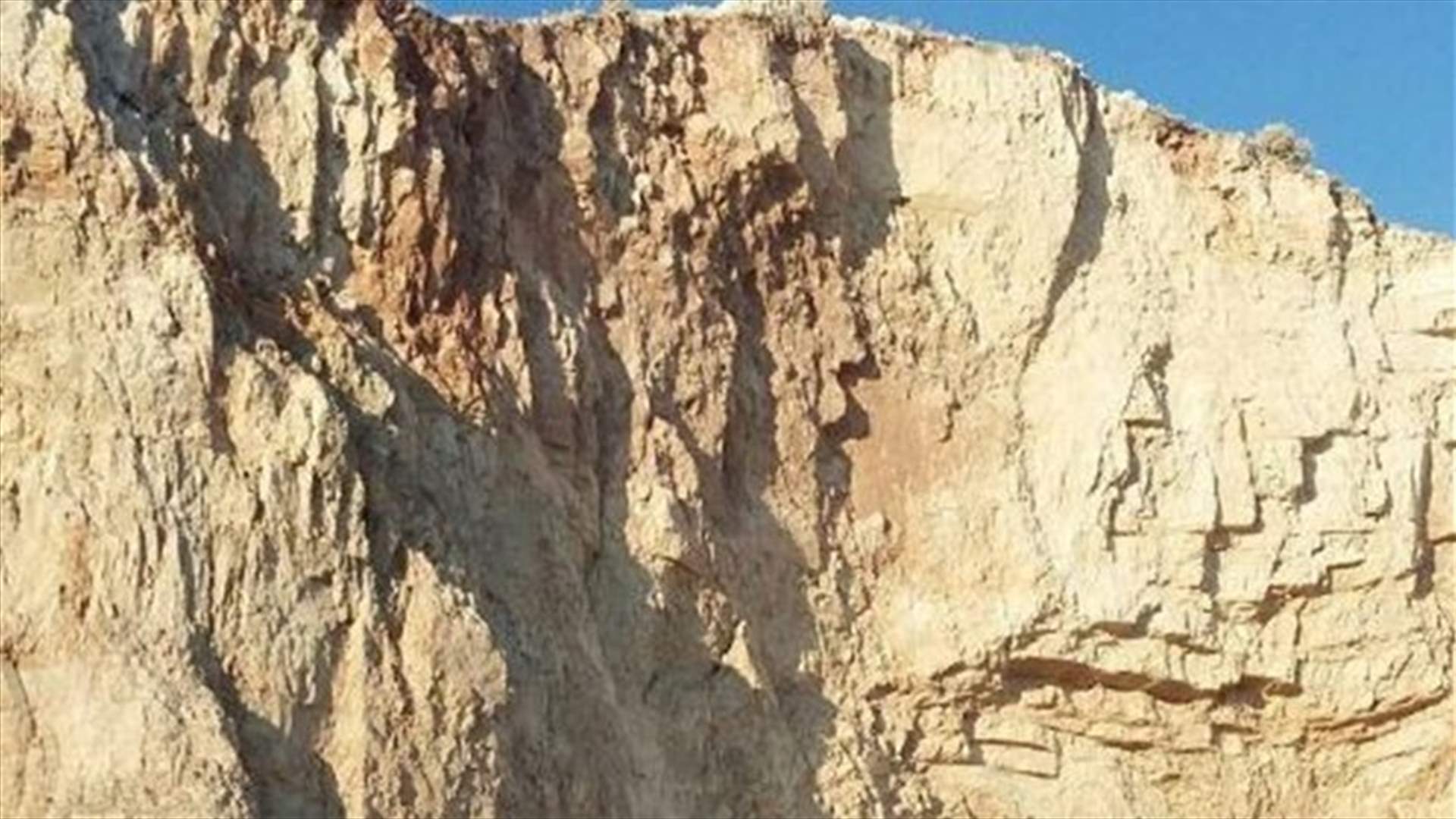  سقوط شخص في منطقة الكسارات في ضهر البيدر