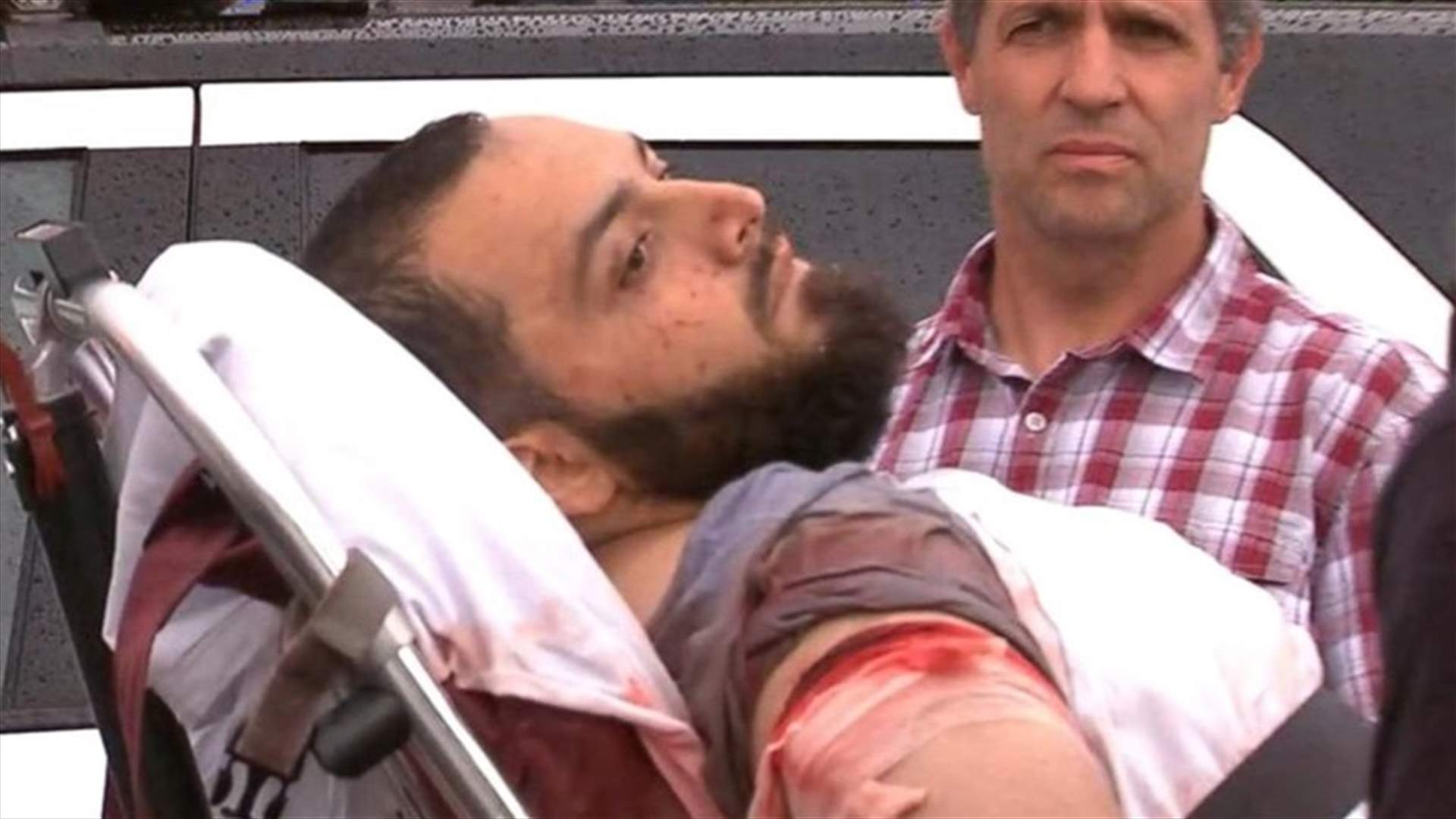 بالصورة... أحمد خان رحيمي بقبضة الشرطة الاميركية