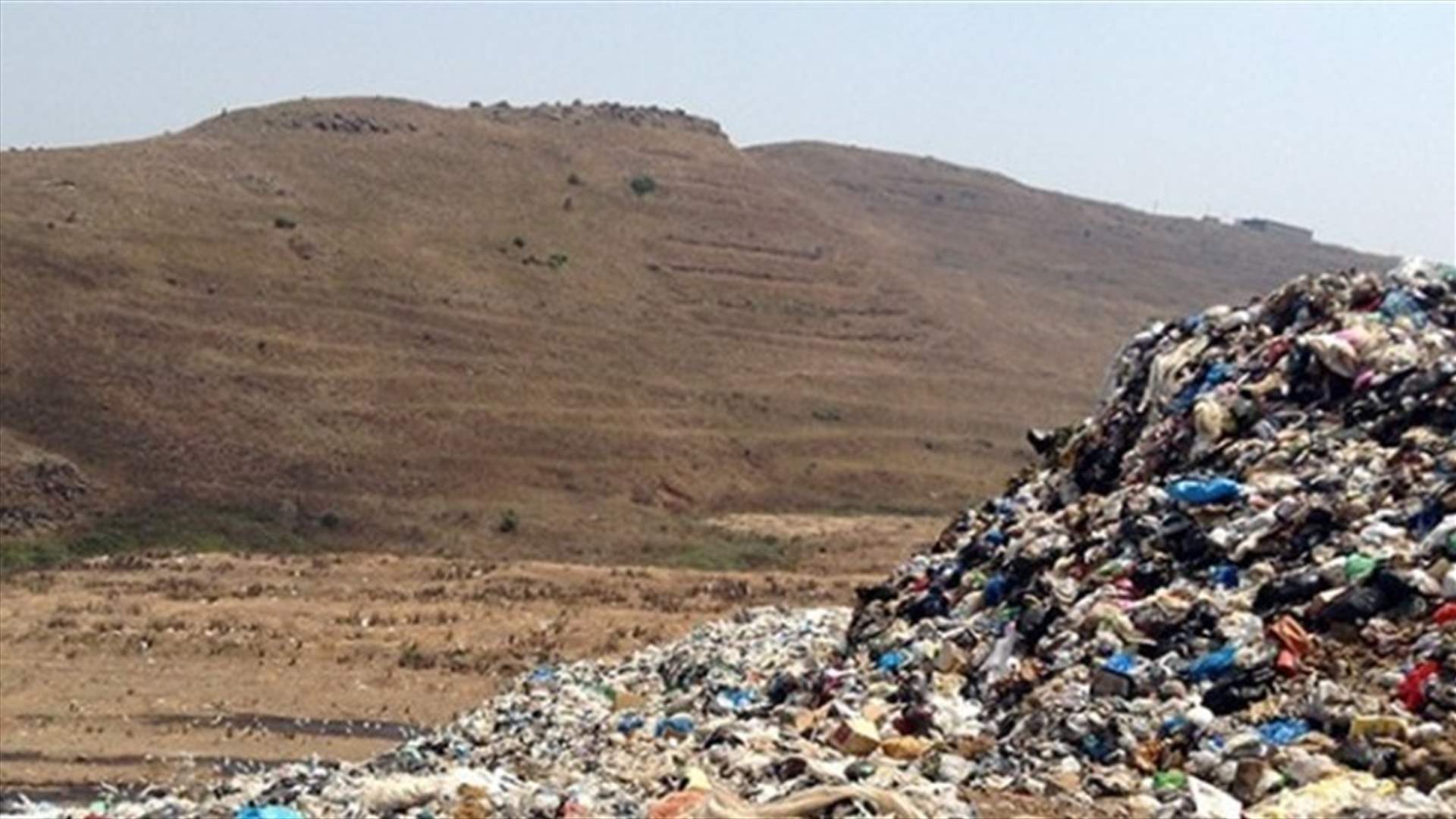 Activists file lawsuits to call for closure of Costa Brava, Bourj Hammoud landfills 