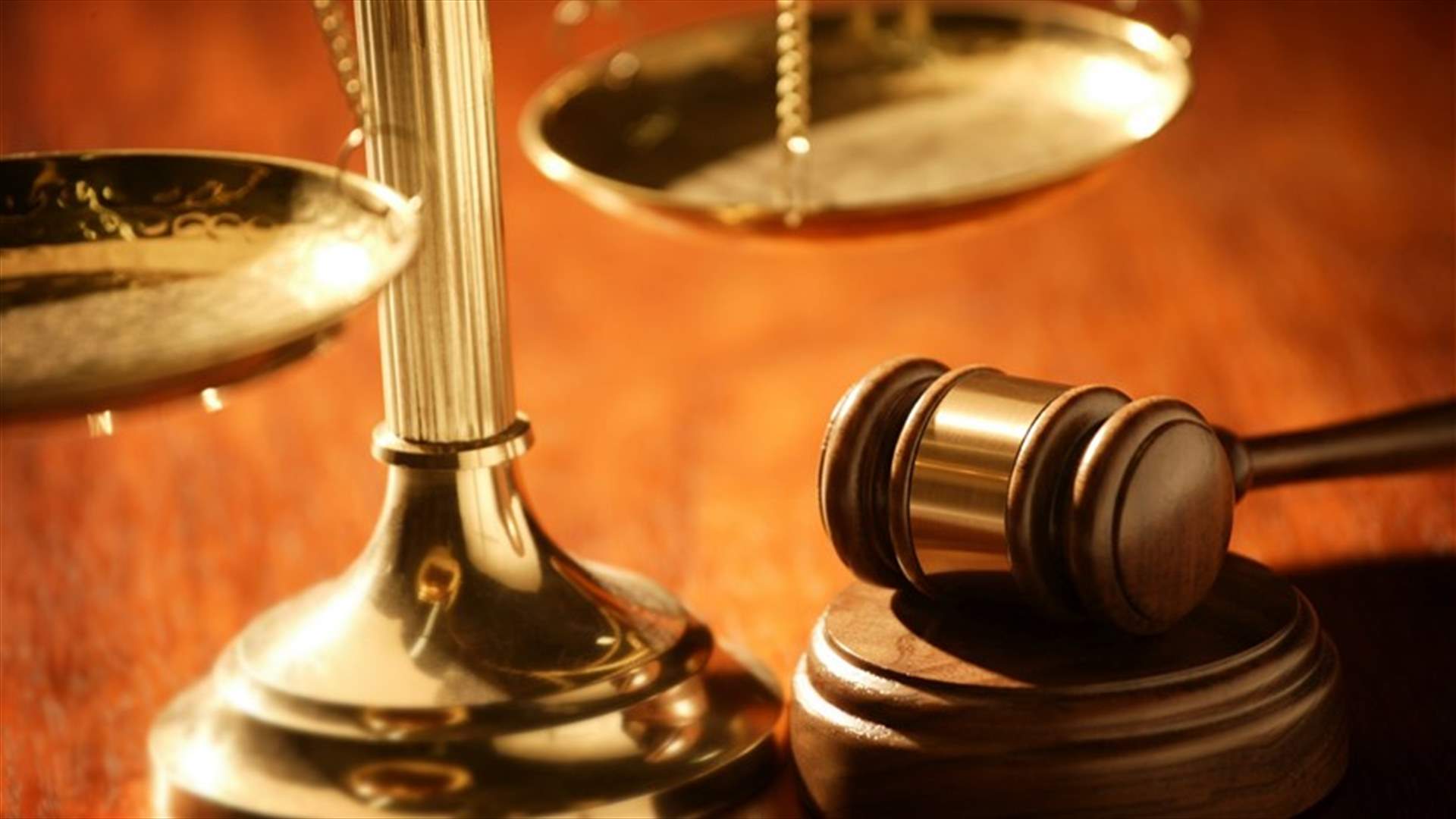 صقر ادعى على 12 شخصا بقضية متفجرة كسارة 