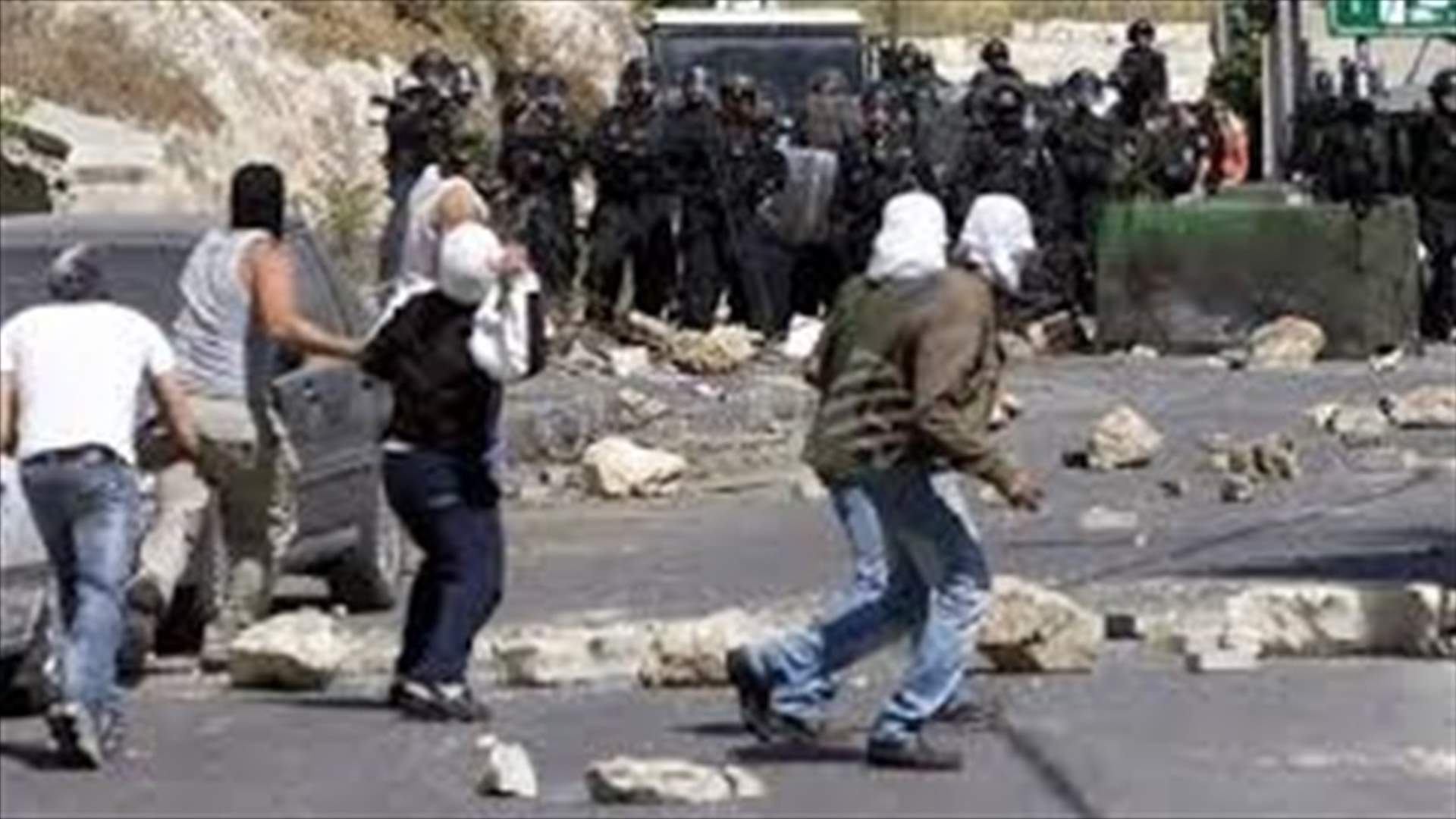 اصابة فلسطيني في الضفة الغربية المحتلة