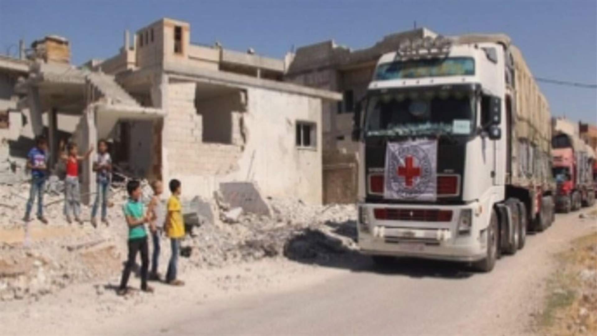 المساعدات تدخل ريفي دمشق وادلب 