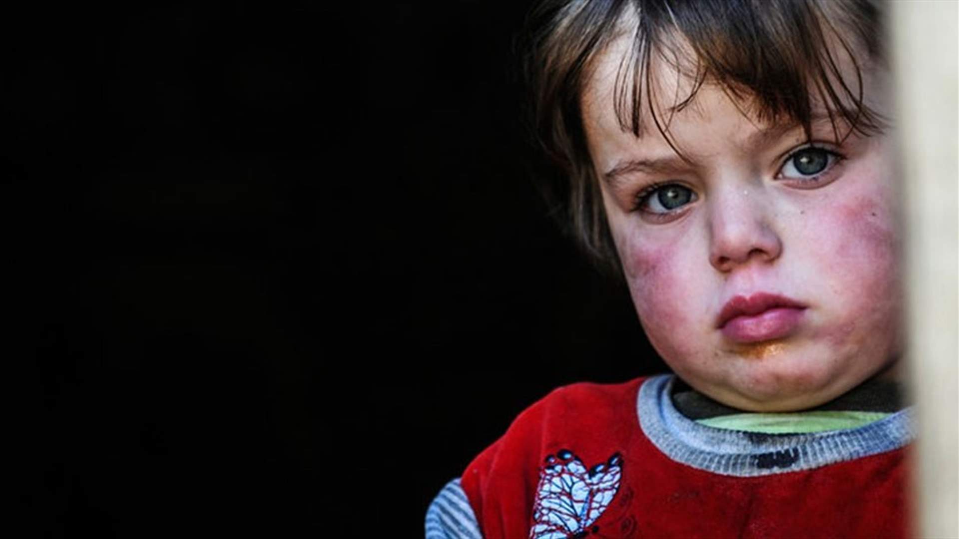 &quot;القنابل الخارقة للتحصينات&quot; تمنع أطفال حلب من التعليم...