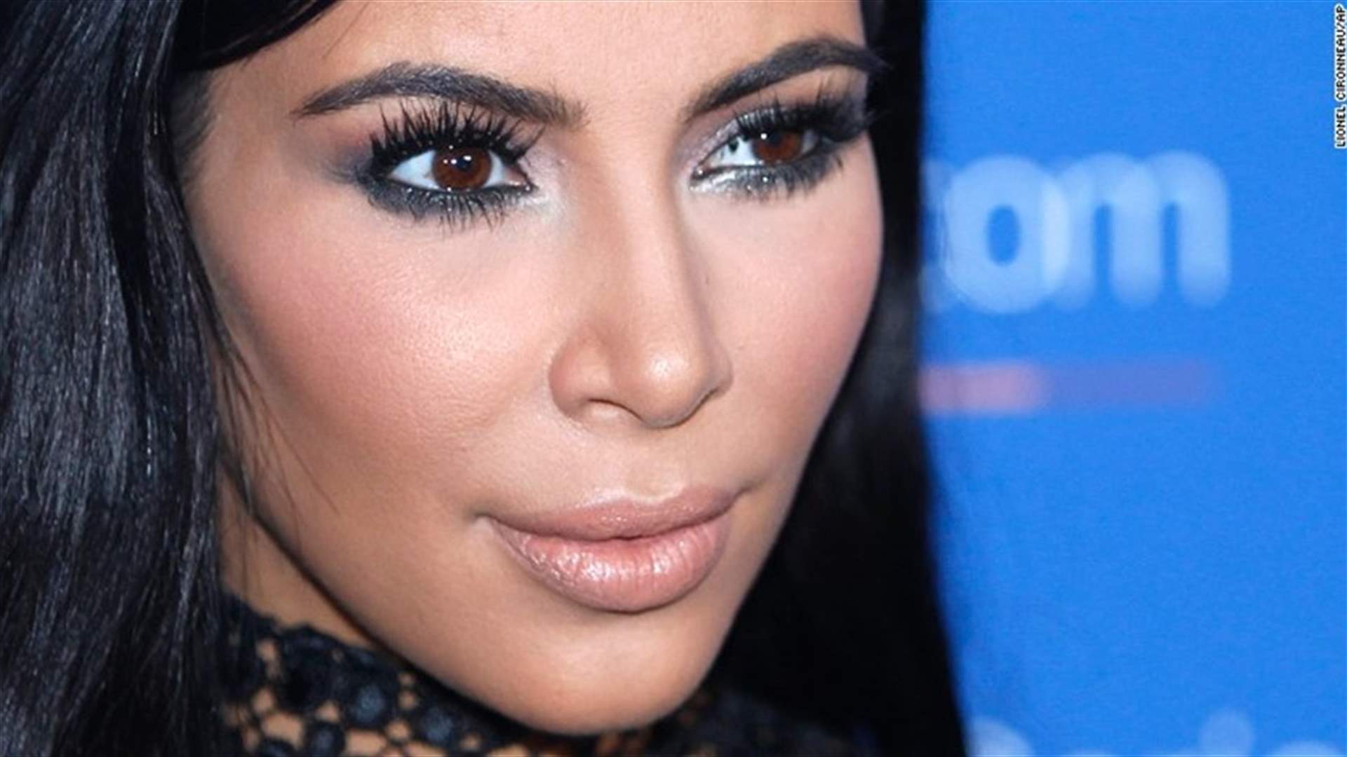 Armed jewel thieves leave 'shaken' Kardashian tied up in Paris bathroom