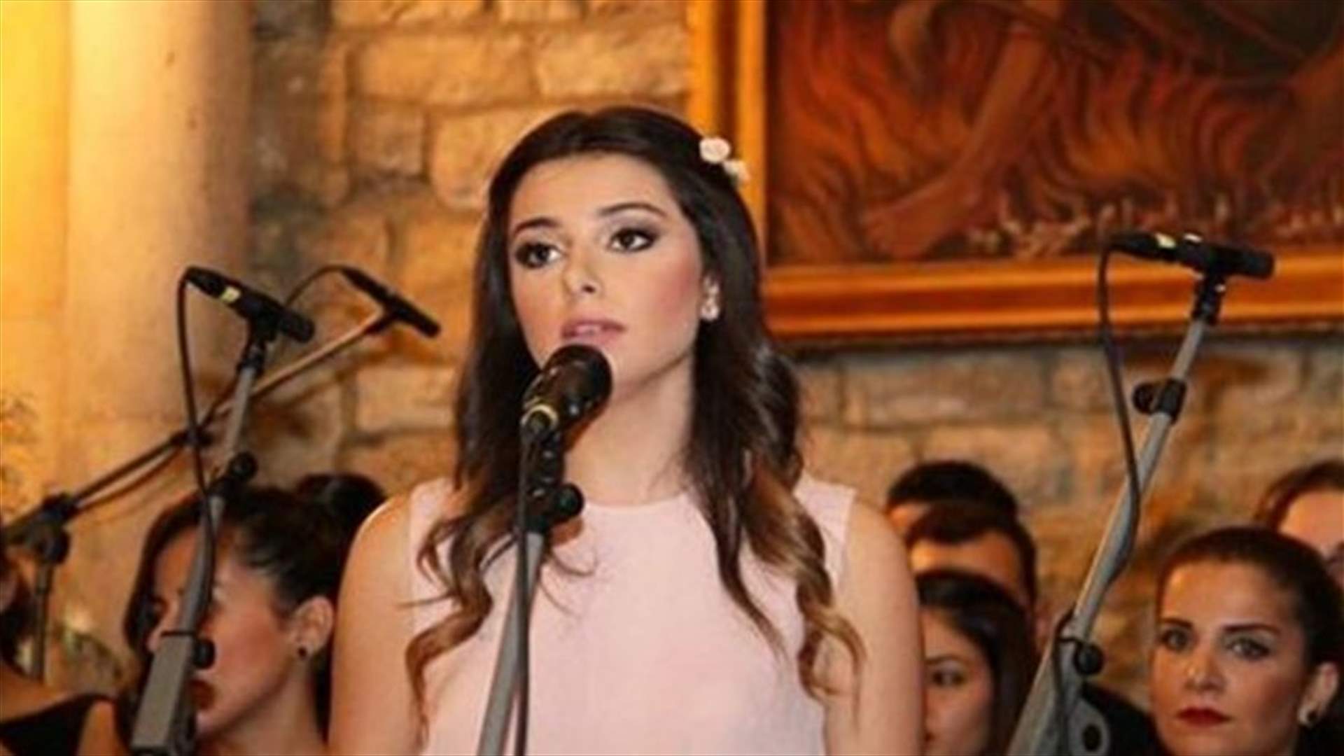 بالفيديو: هكذا رنّمت ماريتا الحلاني ترتيلة في زفاف سامي الجميل
