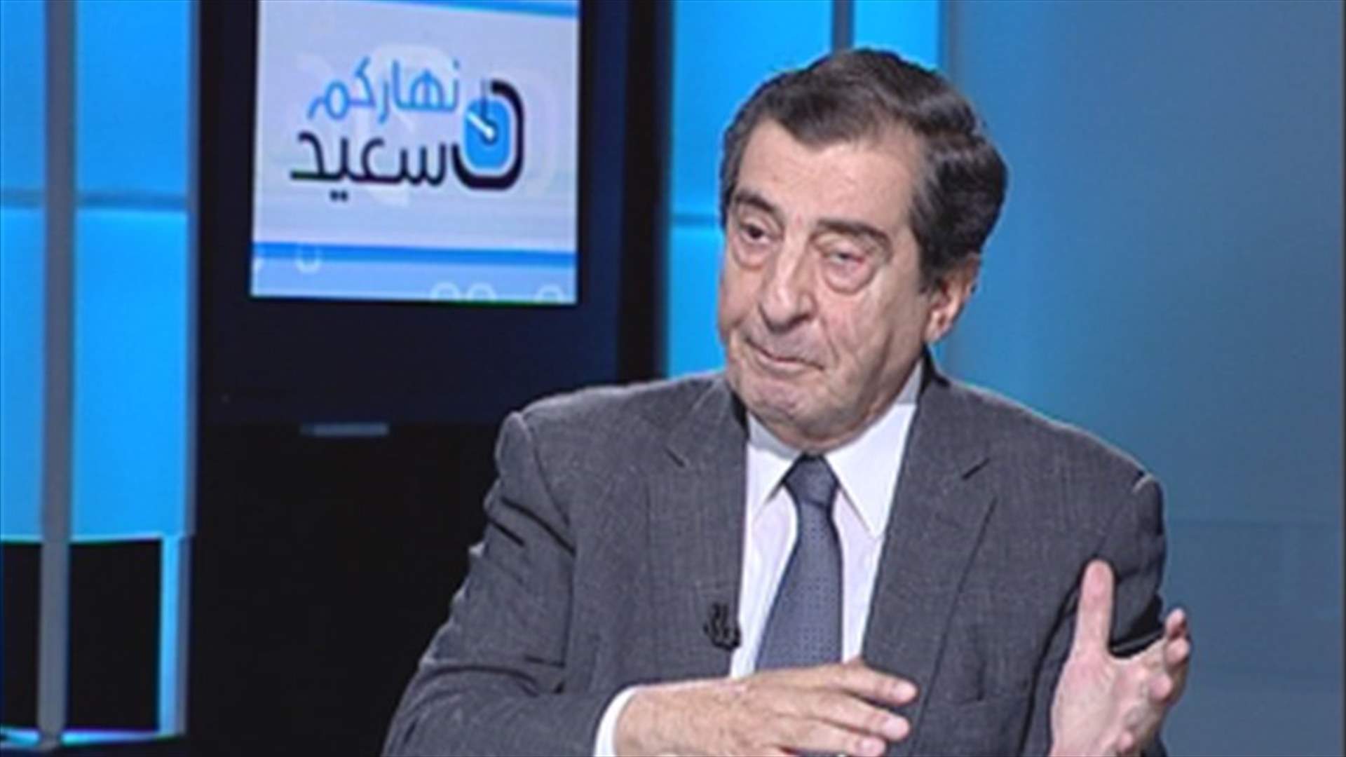الفرزلي للـLBCI : لا تقيّموا موقف بري قبل اعلان الحريري ترشيح عون