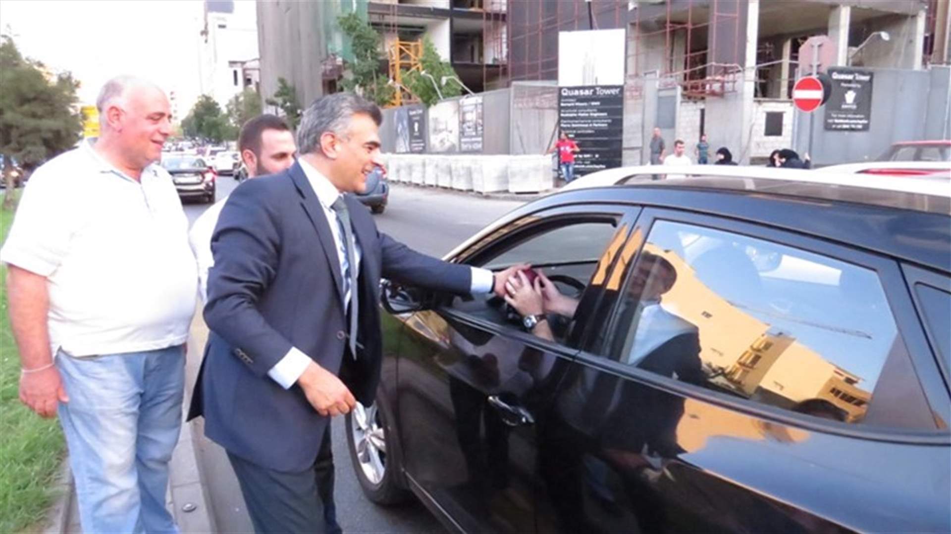 مبادرات دعم مزارعي التفاح مستمرة... وهذه المرة من حزبي الكتائب والأحرار