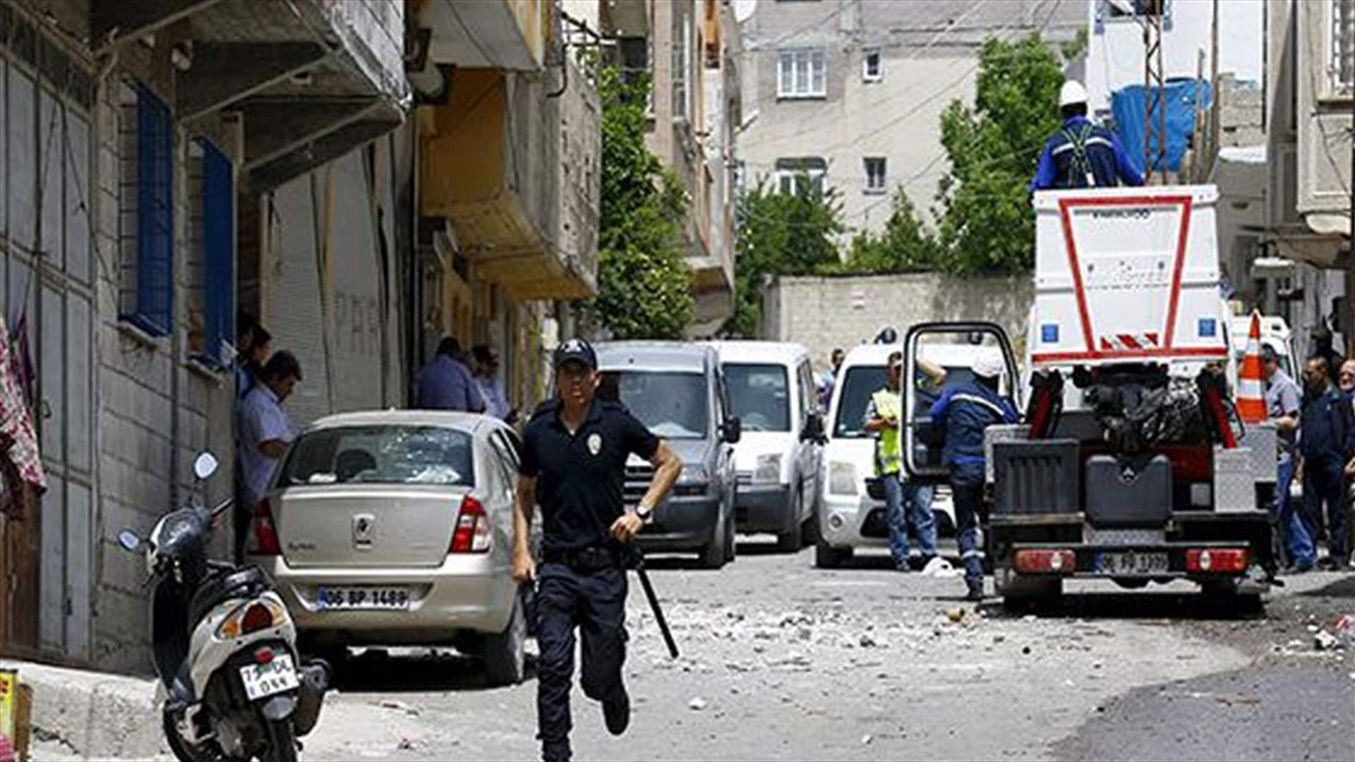 مقتل 6 جنود في هجوم بسيارة ملغومة بجنوب شرقي تركيا