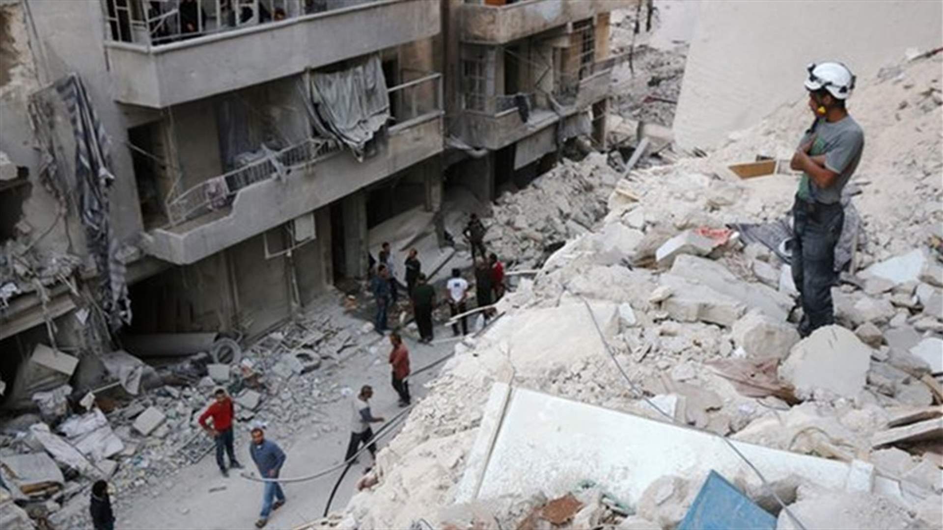 Airstrikes in Syria's Aleppo and shelling in Daraa kill 14