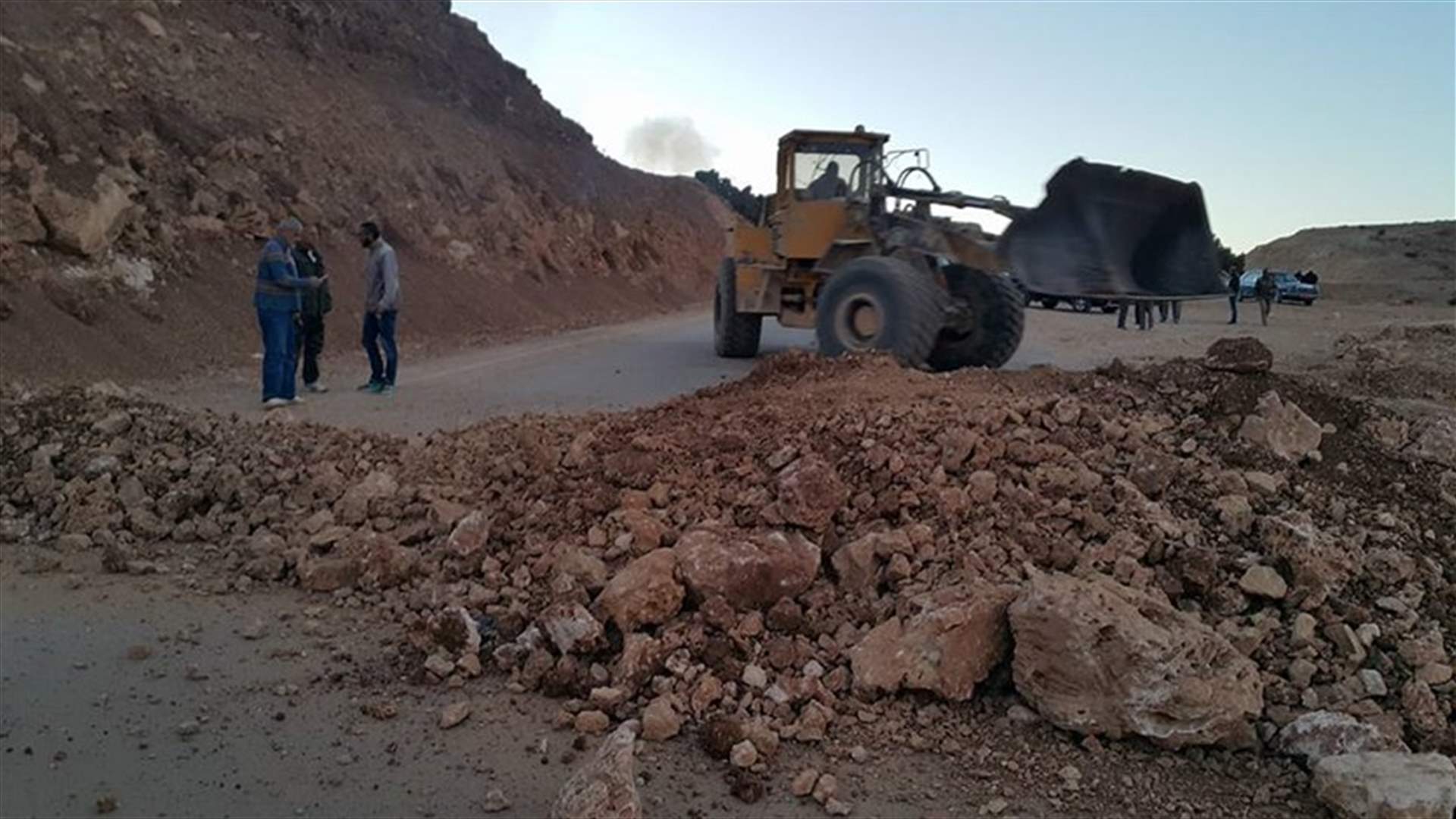 ماذا يحصل على طريق الضنية ـ الهرمل ؟ 