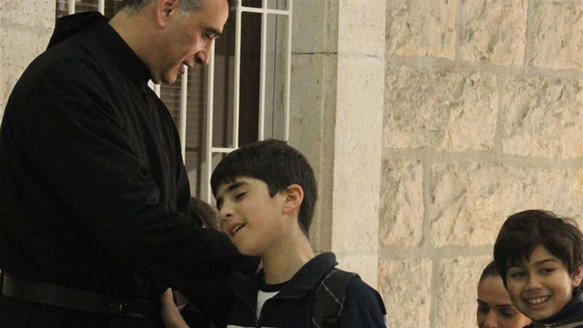 أوراق فصل ربيع الخولي جاهزة وتنتظر توقيعه... فهل يجرّد من رتبته الدينية؟