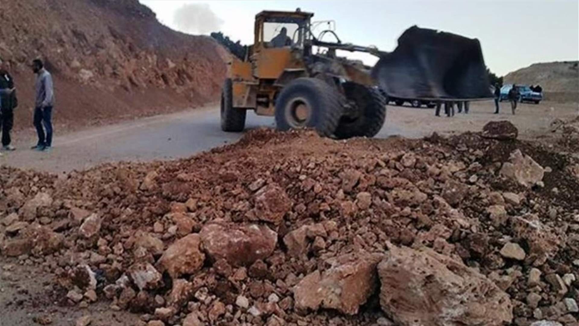 توقيفات جرد مربين: عصابات مختلطة مذهبياً!