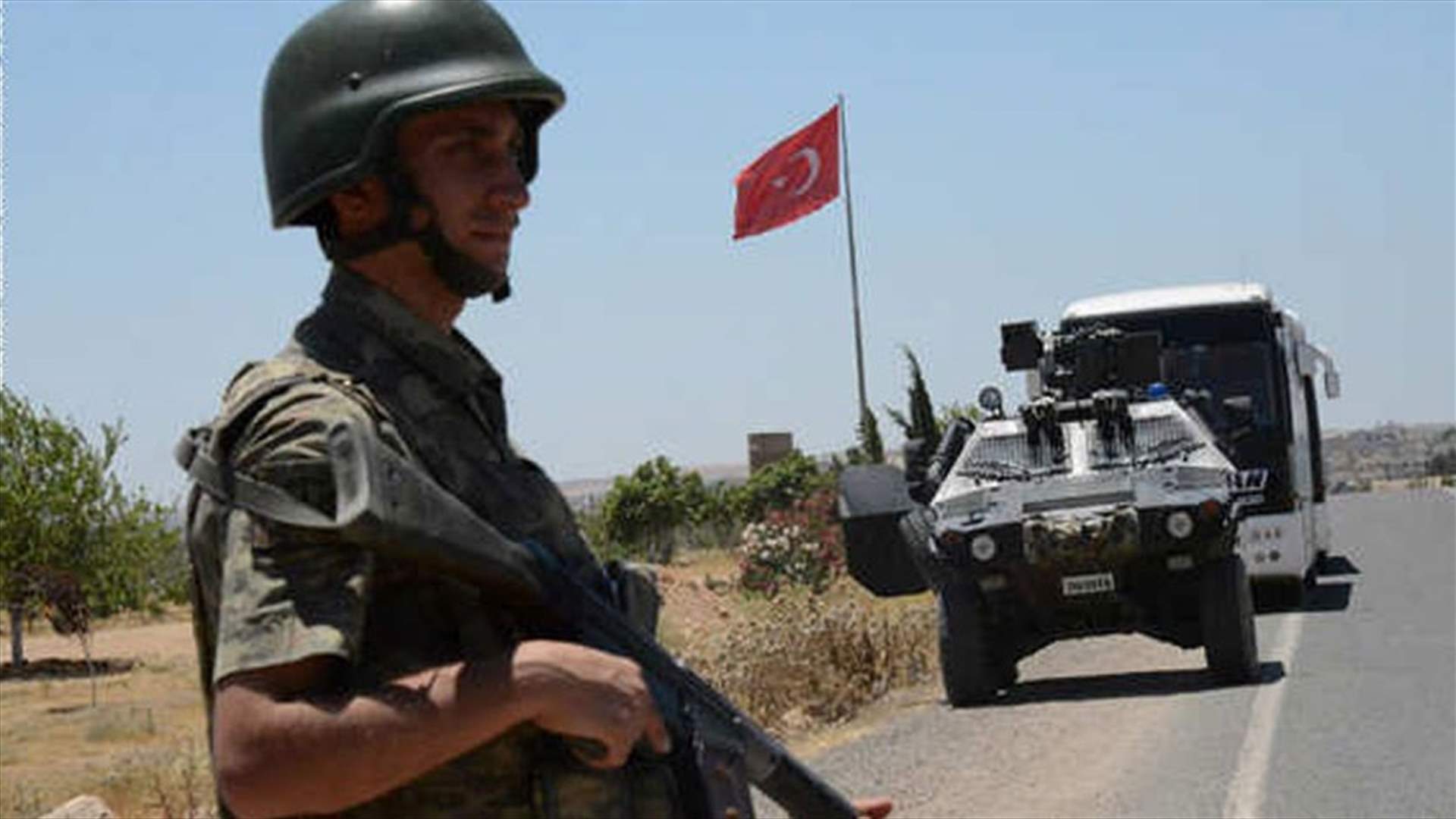 الشرطة التركية تقتل شخصا للاشتباه في أنه انتحاري من داعش