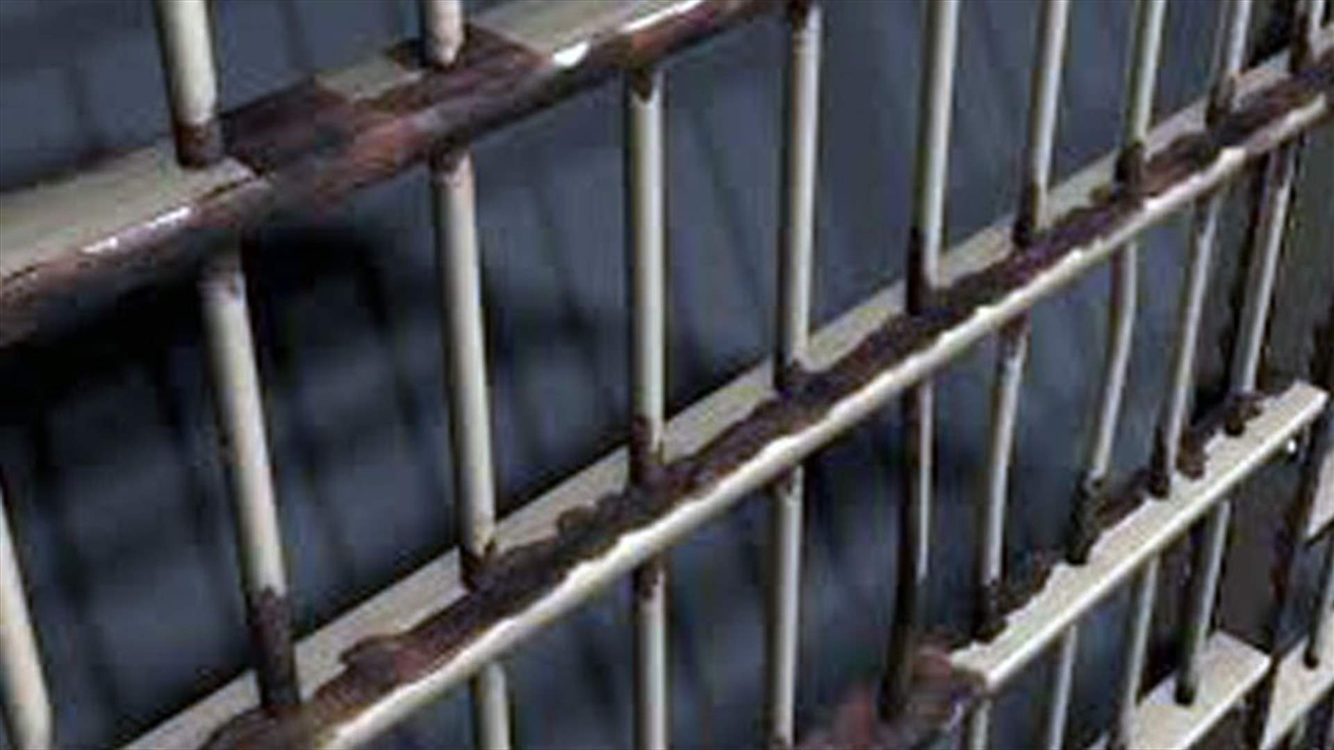 Judge issues arrest warrant against officer in Ashqout crime case