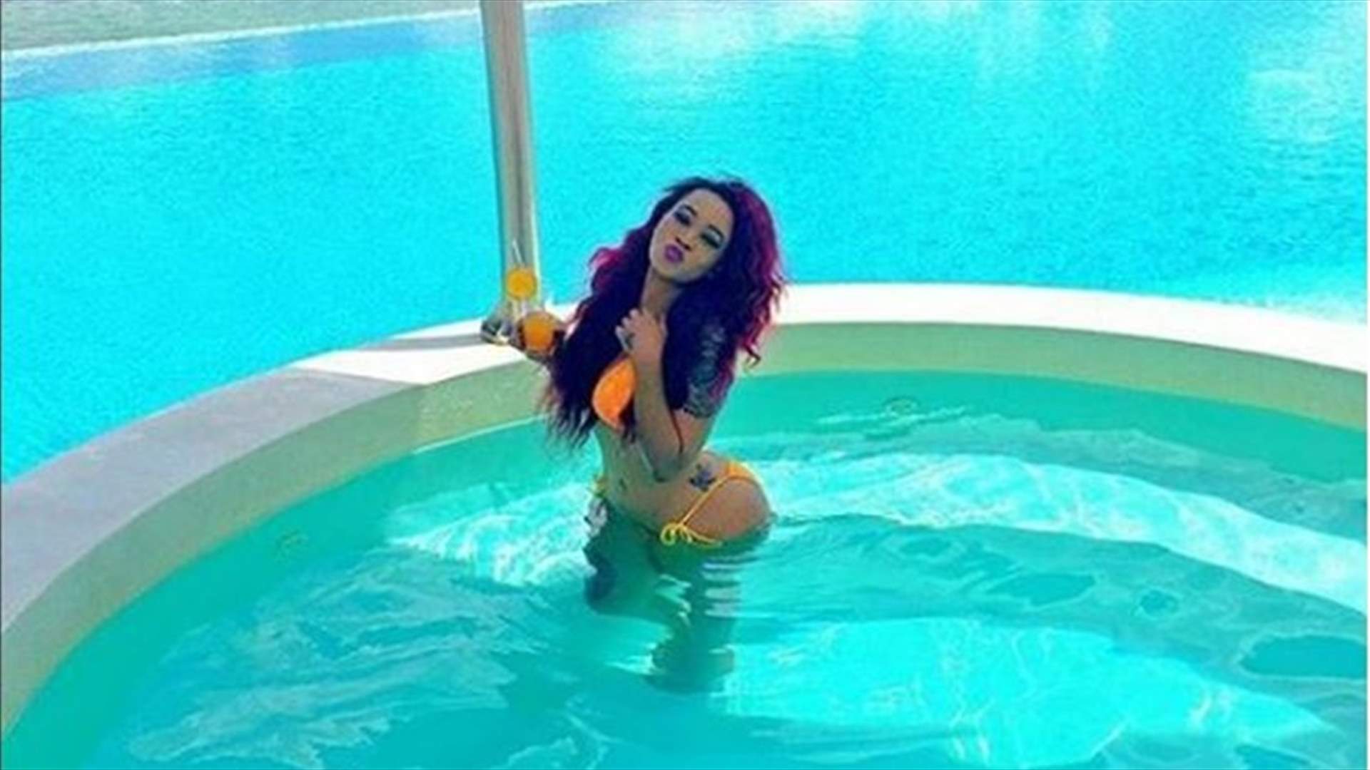 بالصور: هكذا يعيش أبناء "أغنياء نيجيريا"!