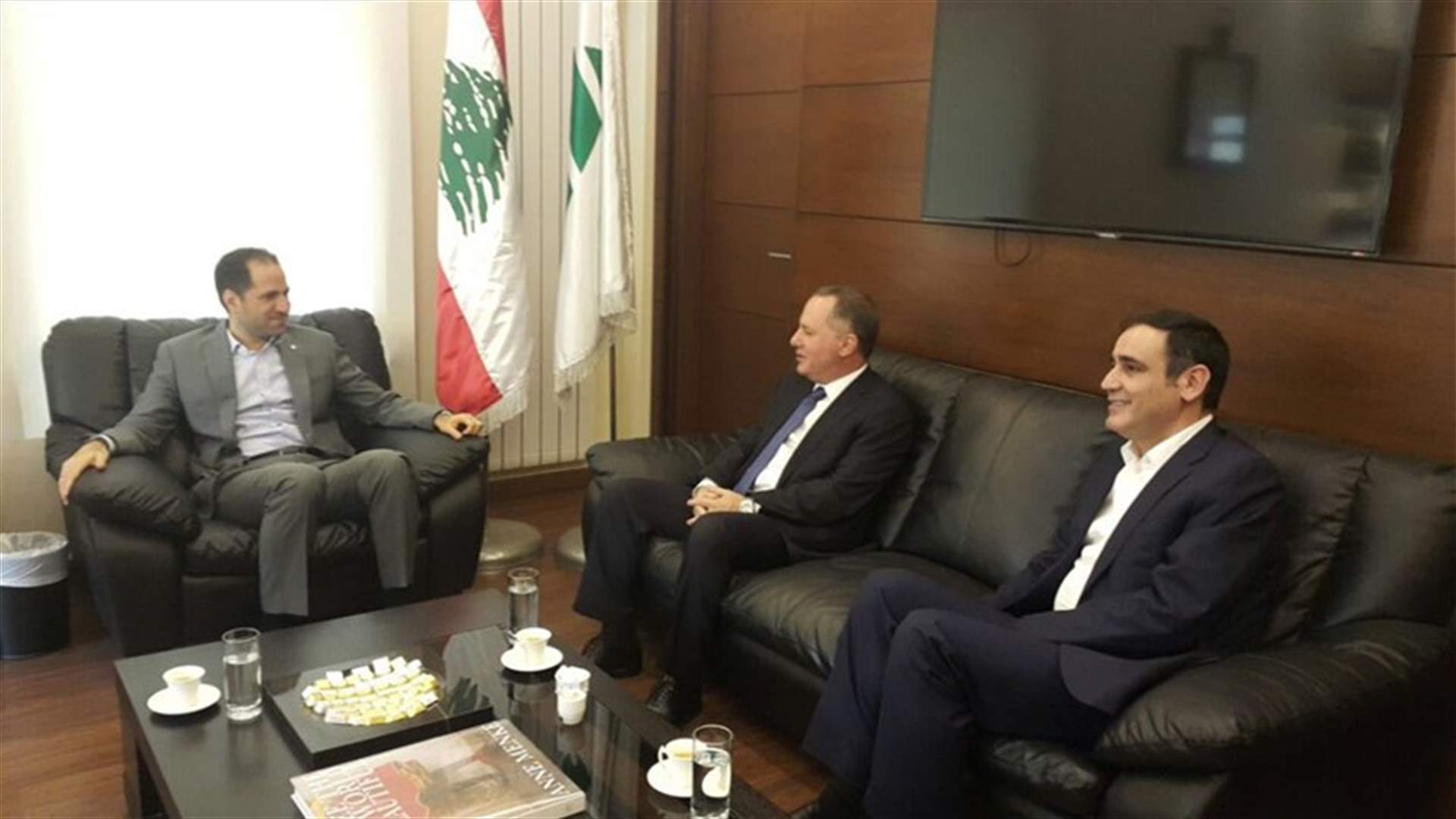 وفد من المردة في الصيفي