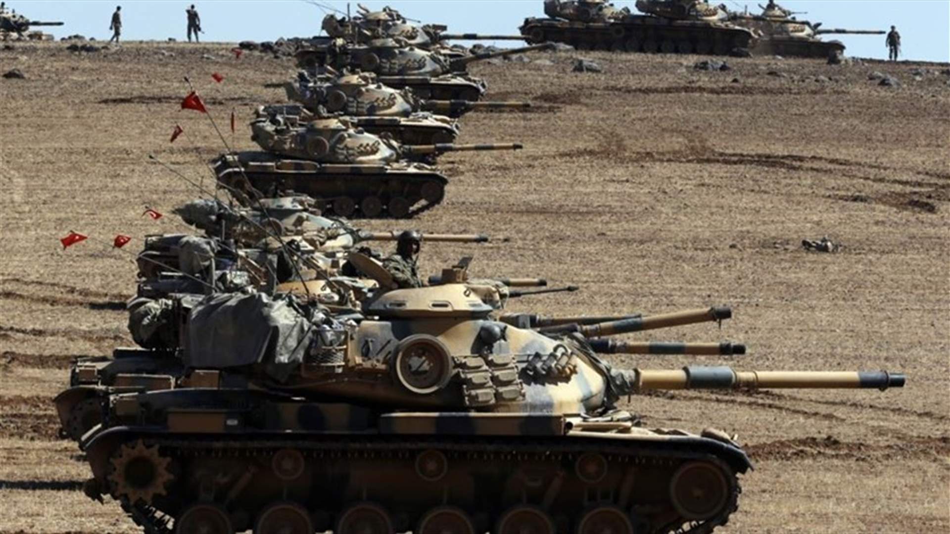 Turkish army says hits Islamic State, Kurdish YPG targets in Syria