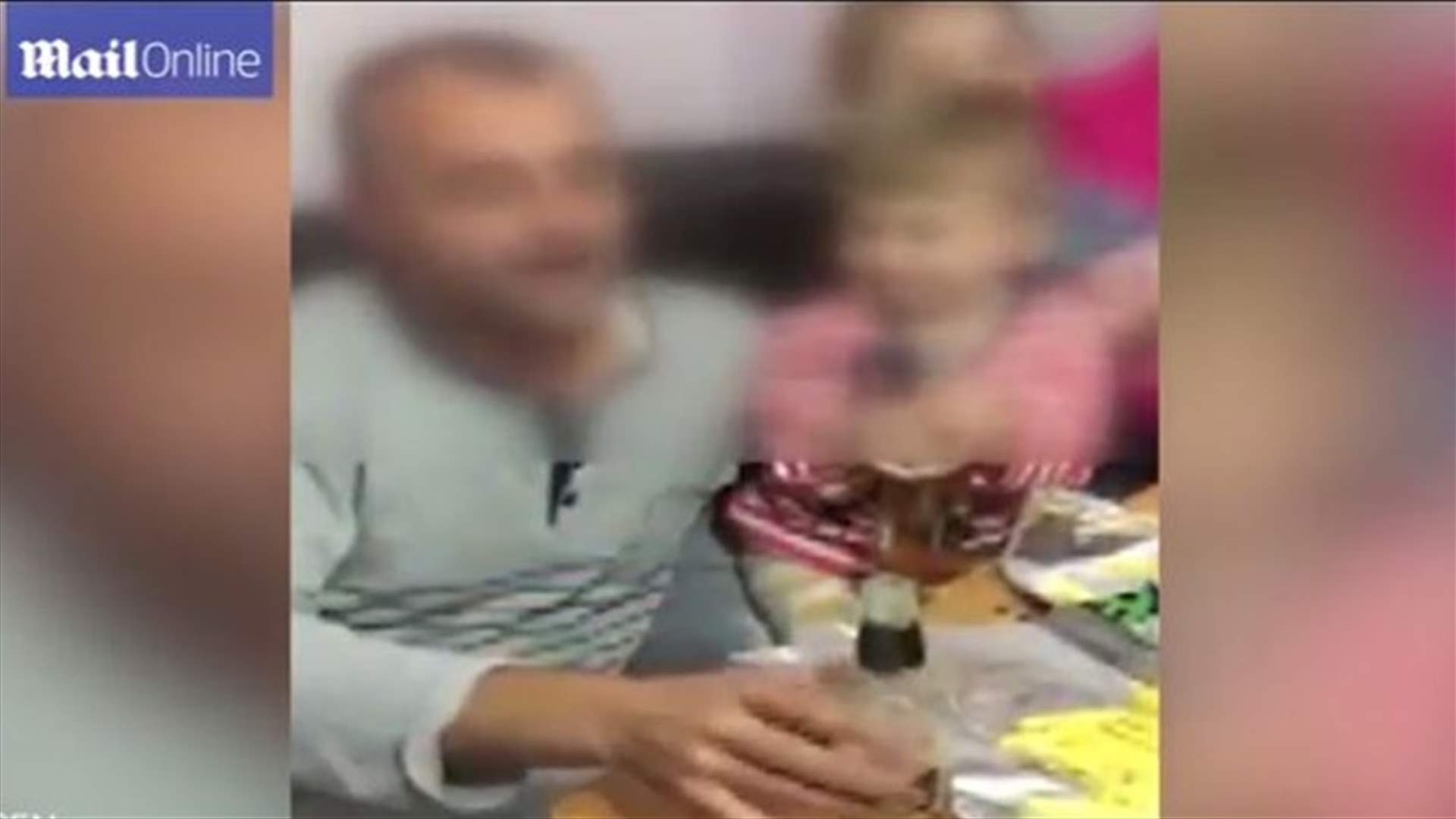 بالفيديو: أب يشرب البيرة مع ابنه... يثير غضب رواد الانترنت!