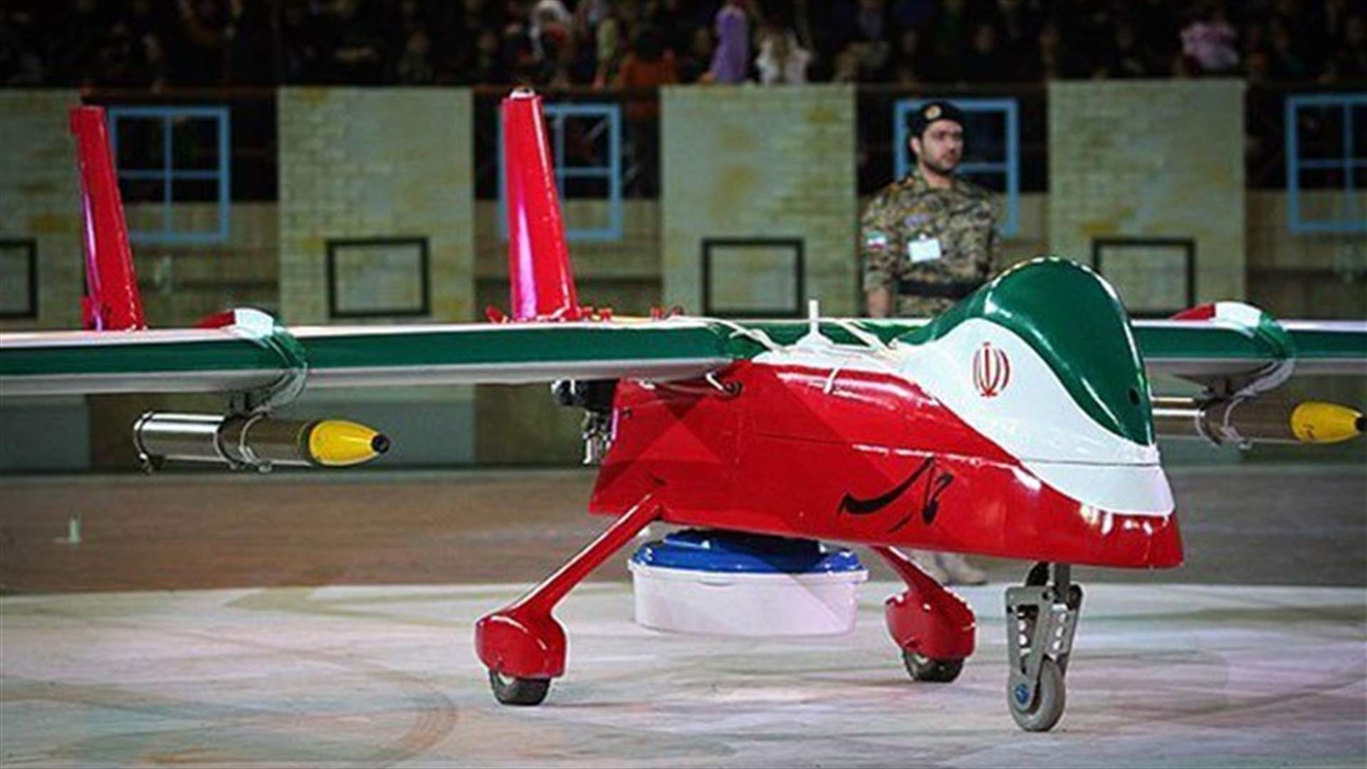 إيران تطوّر طائرة انتحارية بدون طيار