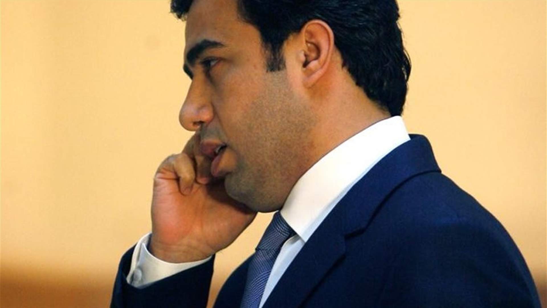 بعد طول غياب... عصام فارس وعقاب صقر في لبنان 