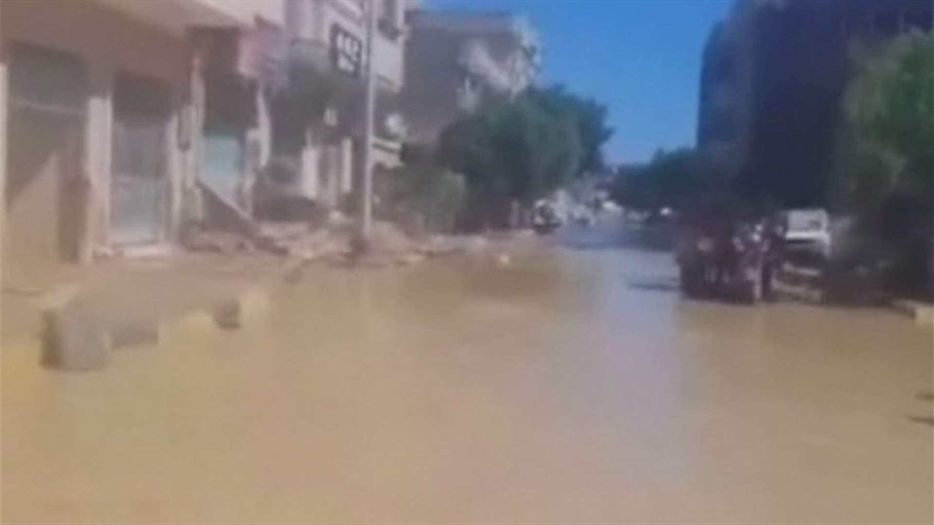 عشرات القتلى والجرحى نتيجة سيول جنوب وغرب مصر 
