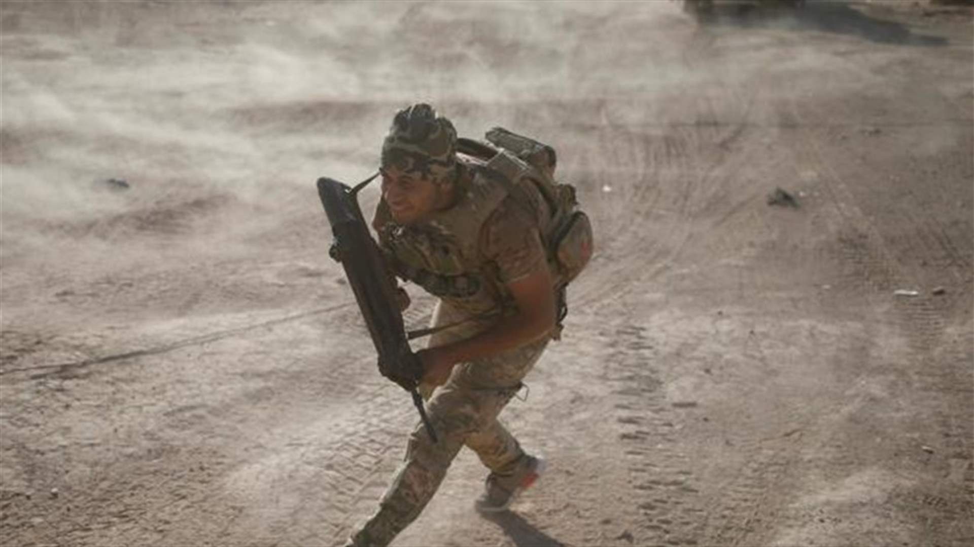 Iraqi forces edge closer to Mosul on southern fronts
