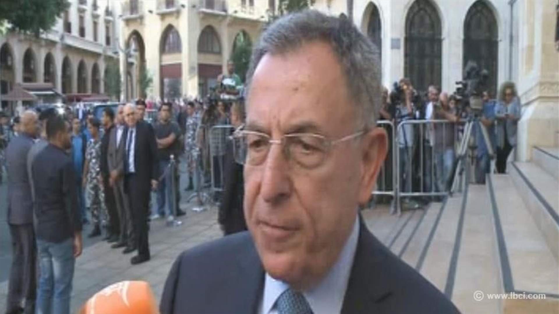 Siniora says will cooperate with President Aoun to serve best interest of Lebanon      