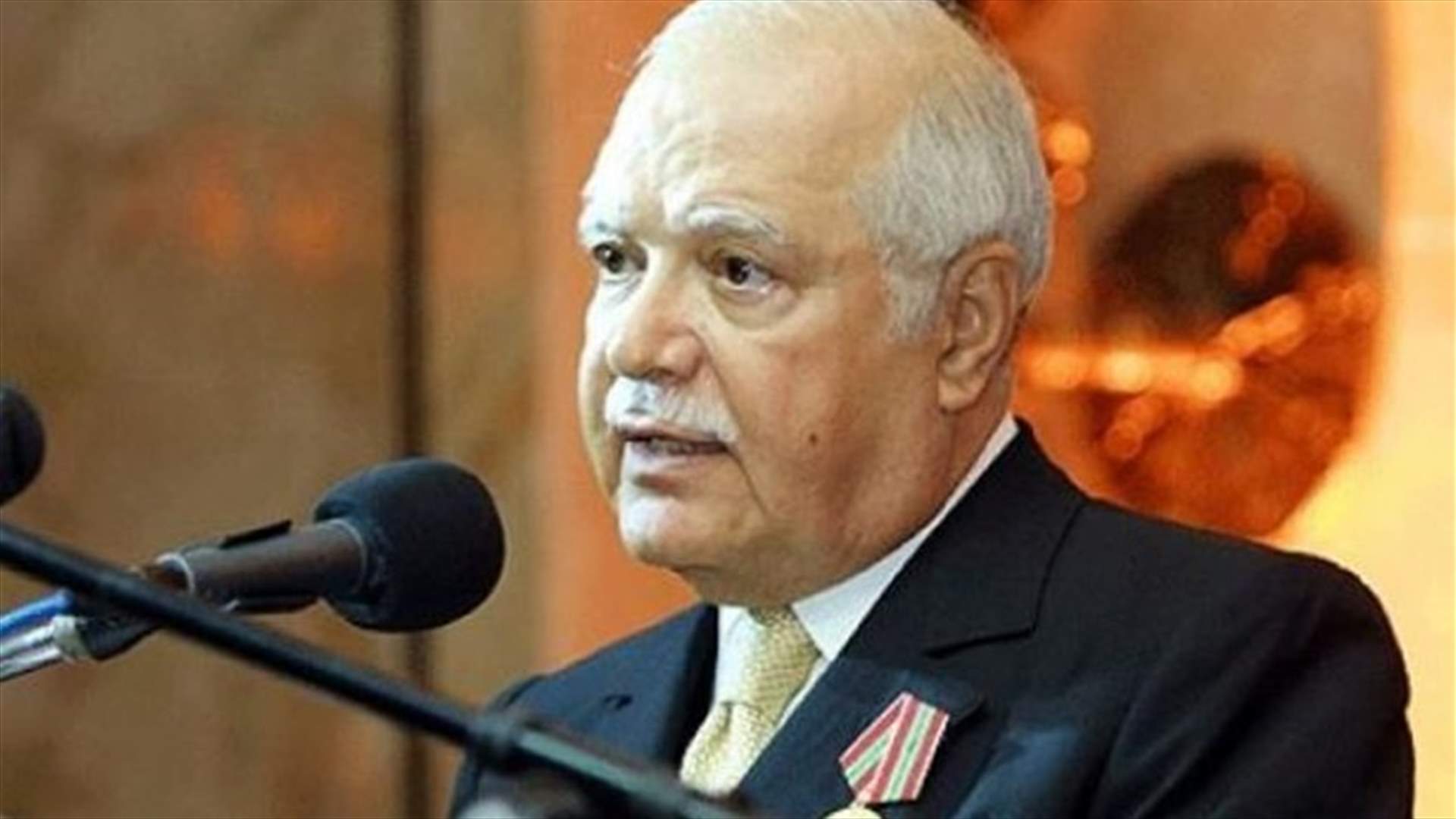 عصام فارس في لبنان 
