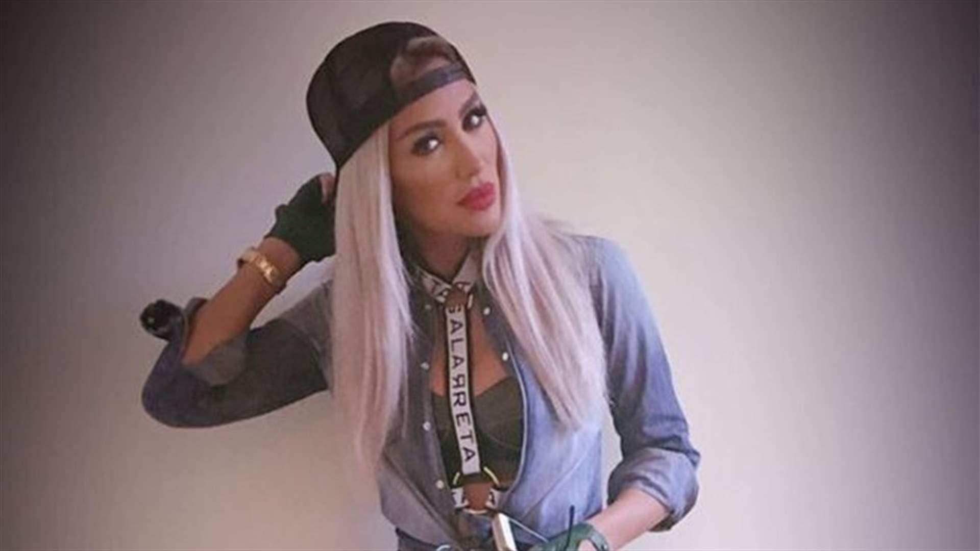 بالفيديو: لماذا طلبت مايا دياب من مدير المدرسة الإعتذار من إبنتها؟
