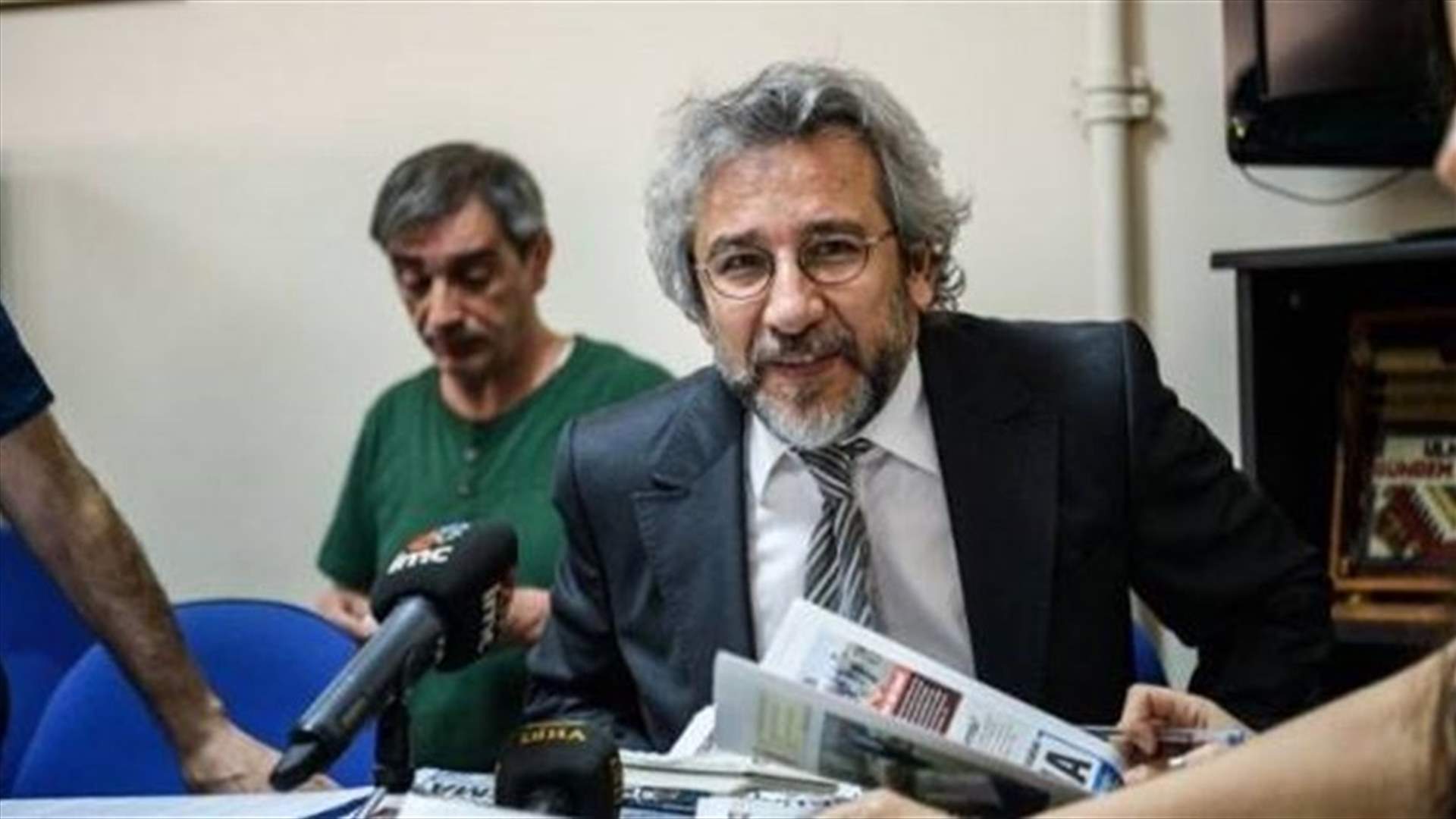Turkey orders trial for newspaper staff, detains more pro-Kurd officials