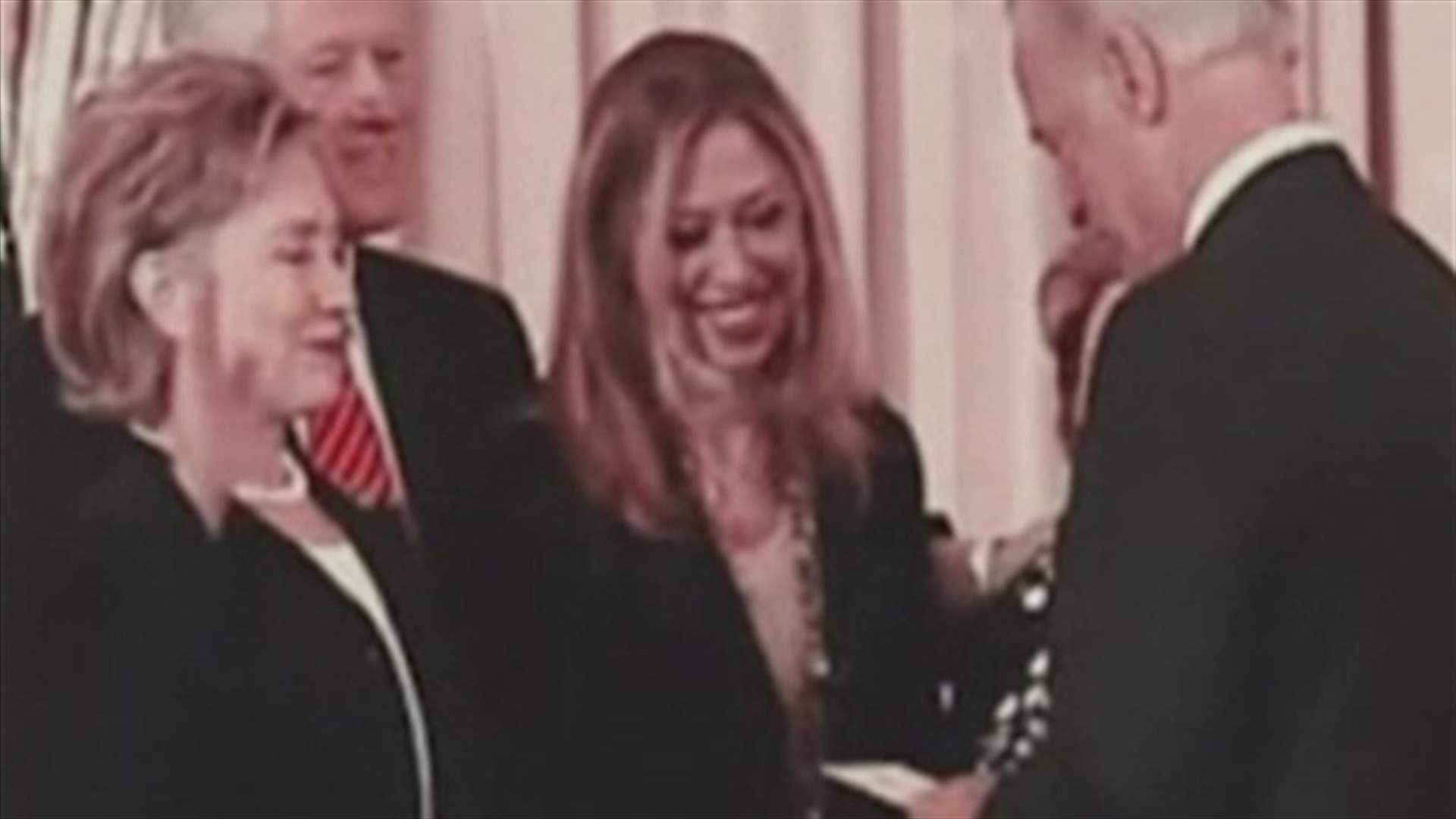 Clinton&#39;s charity confirms Qatar&#39;s $1 mln gift while she was at State Dept