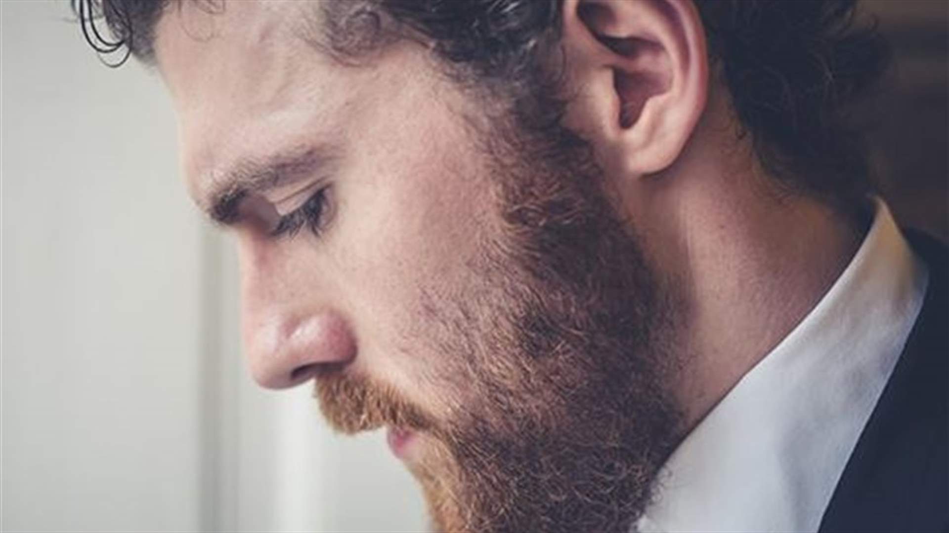 5 أسباب ستدفعكِ إلى مواعدة شاب بلحية!