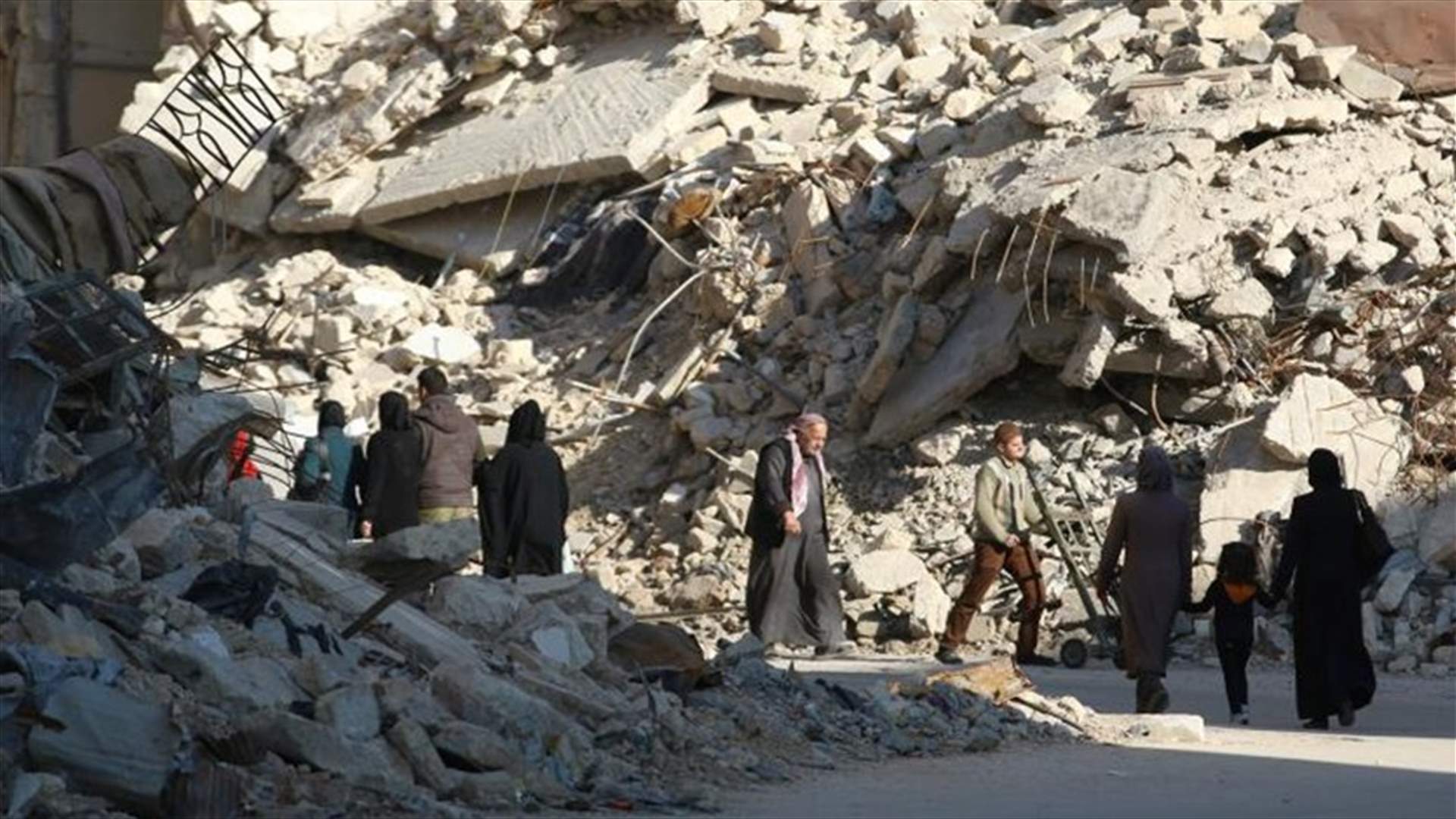 UN says rations run out in east Aleppo, hopes for aid deal