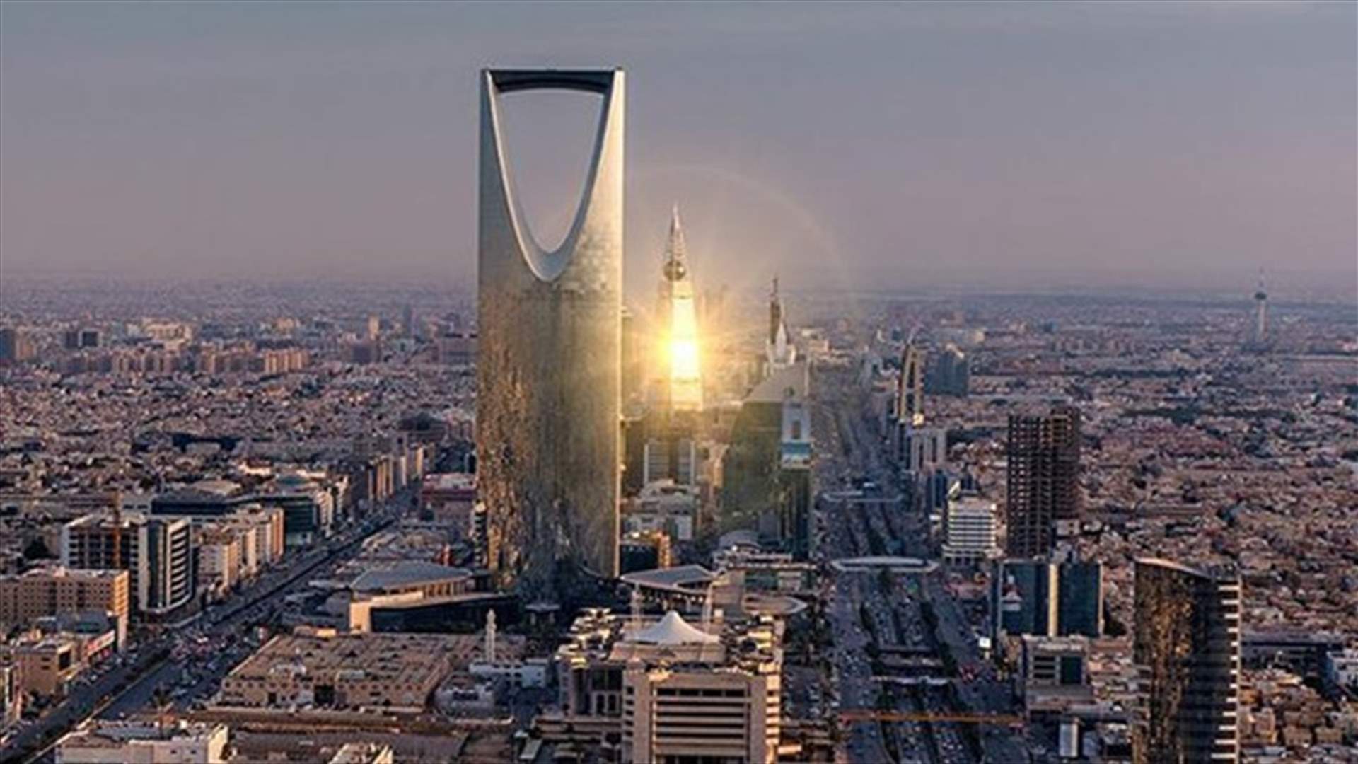 السعودية تخصص 26.7 مليار دولار لتسوية مستحقات القطاع الخاص