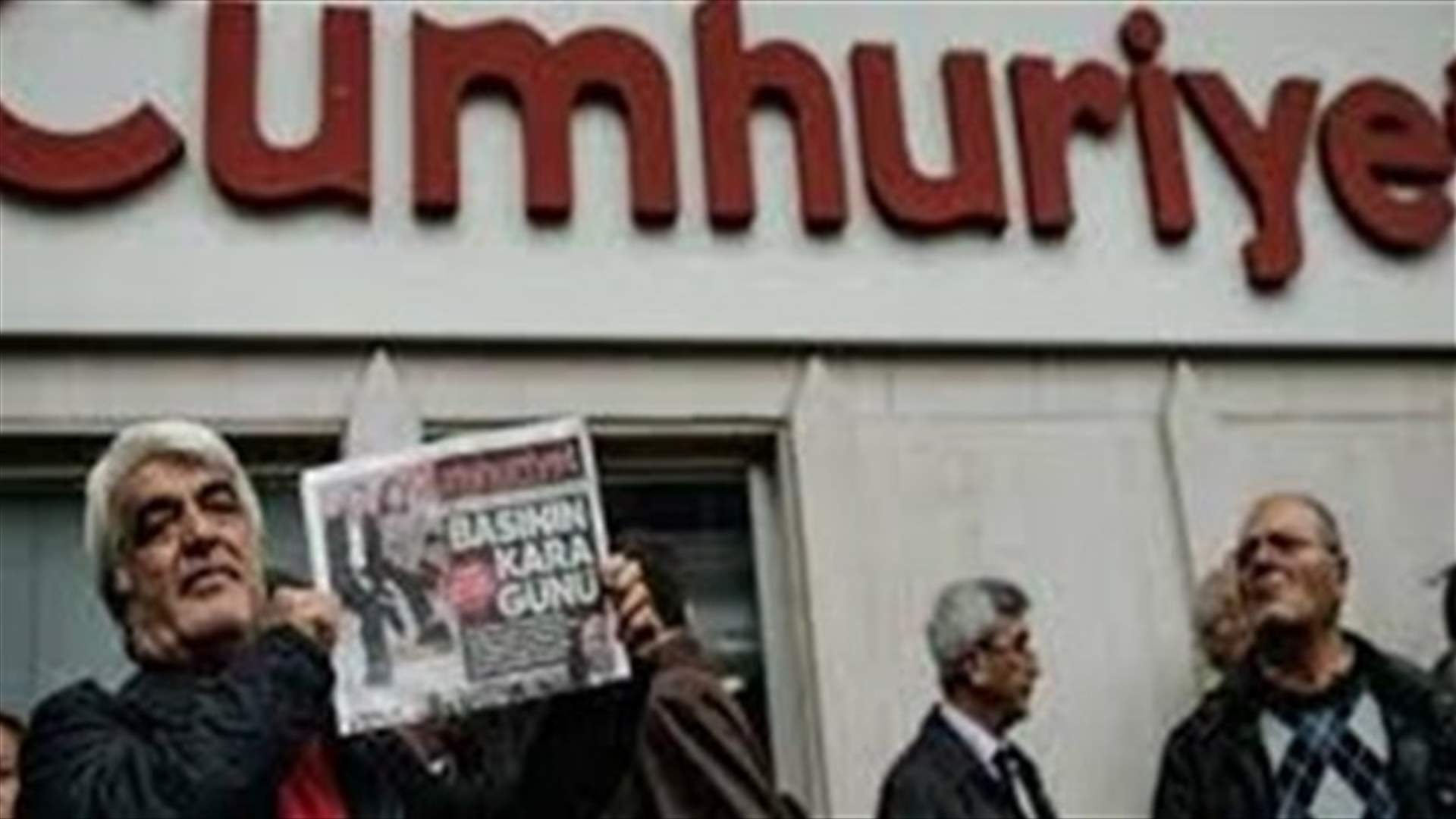 Turkey detains chairman of opposition Cumhuriyet daily, paper says