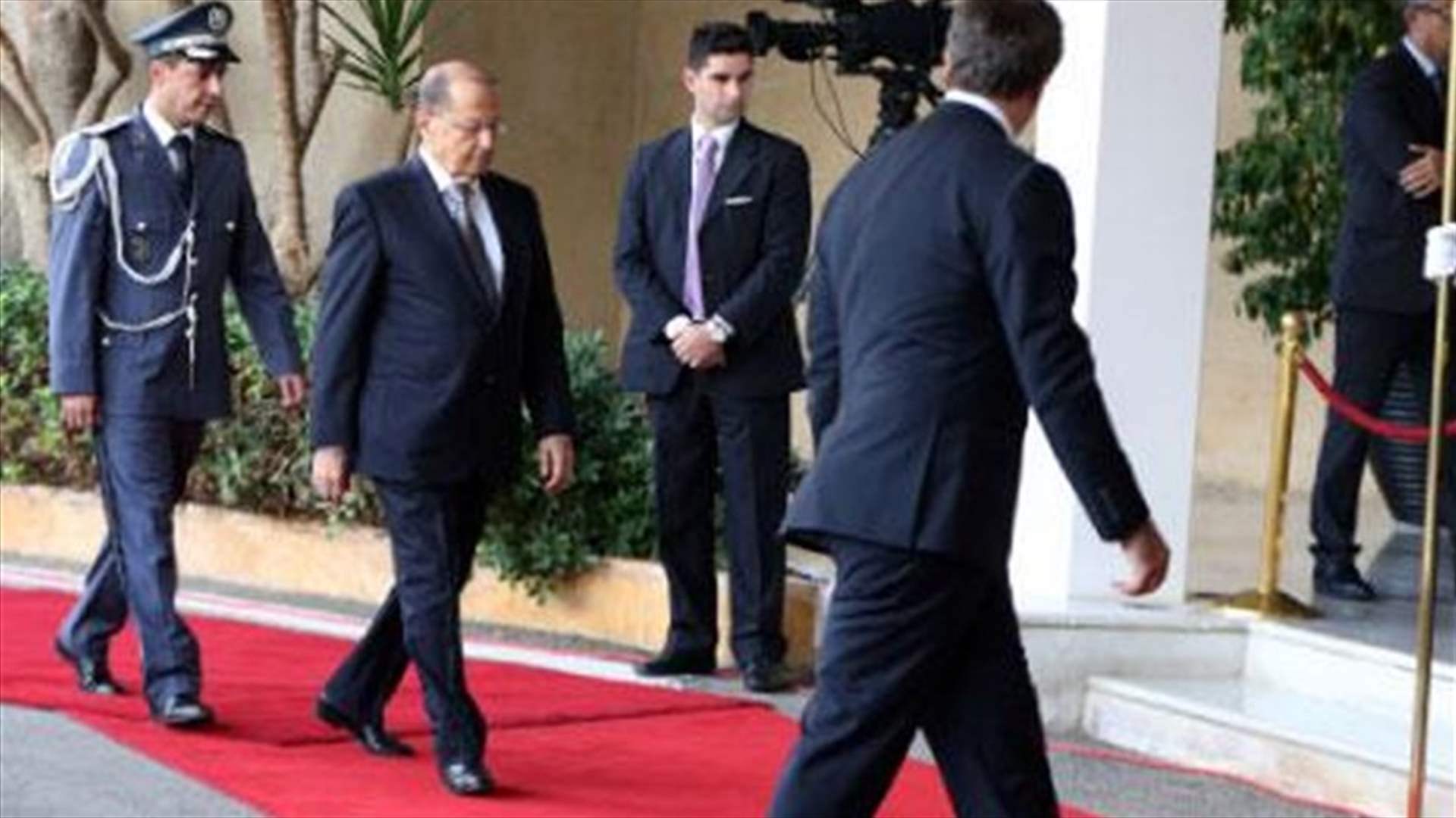 بعبدا: هذه ليست أولى حكومات العهد!