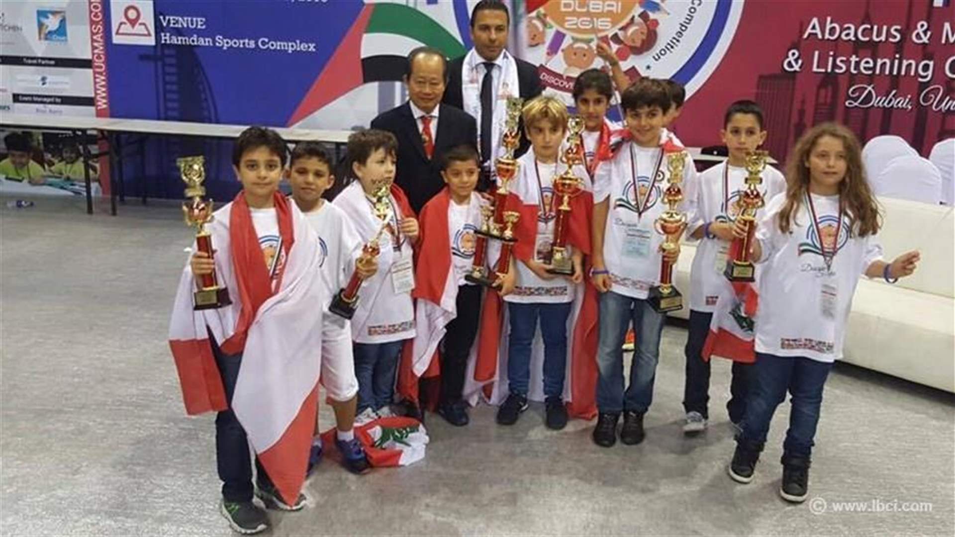 بالصور: هل يُفتح صالون الشرف غداً ... ولمن ؟