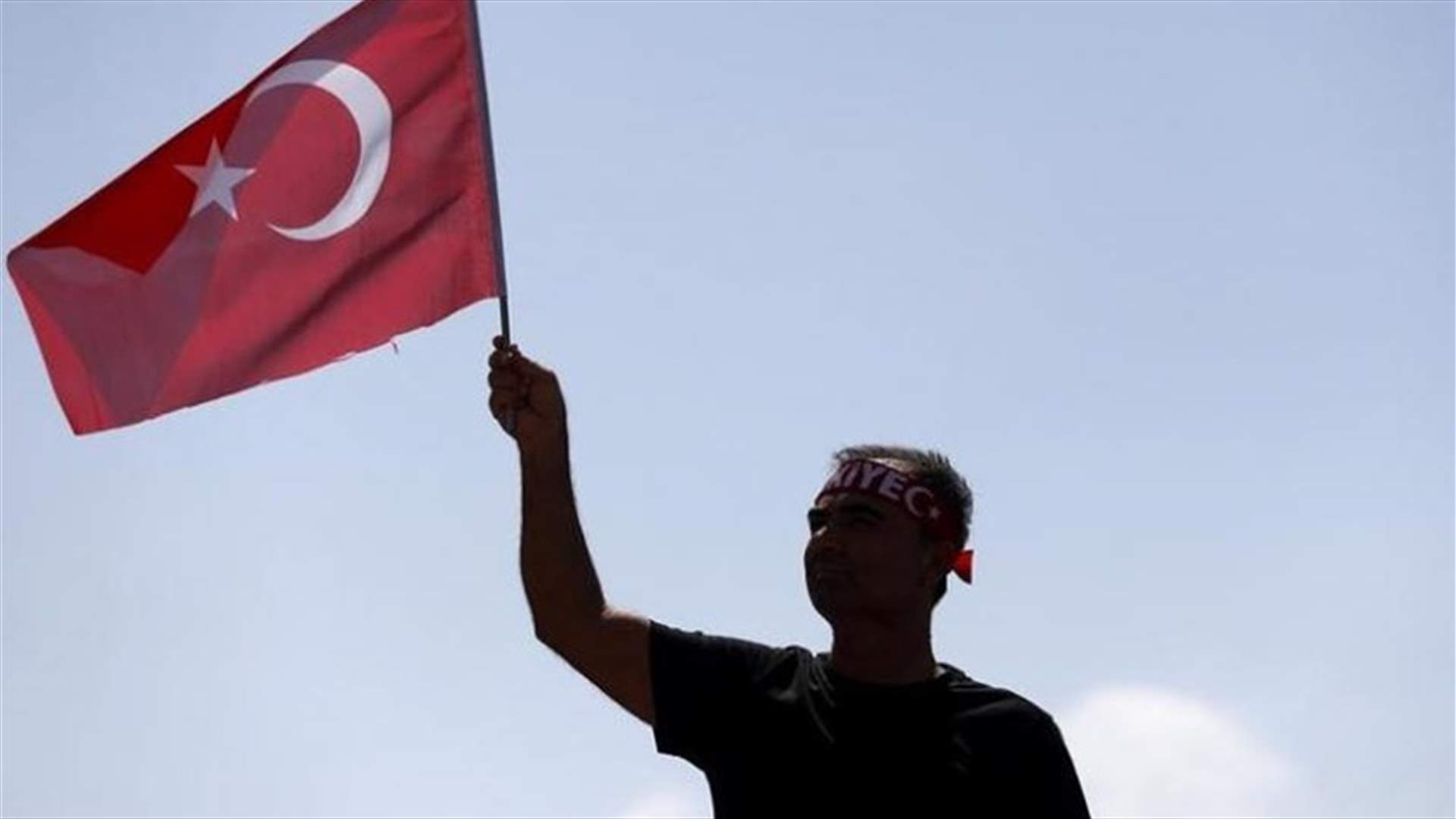 Turkey suspends 291 navy personnel over links to failed coup